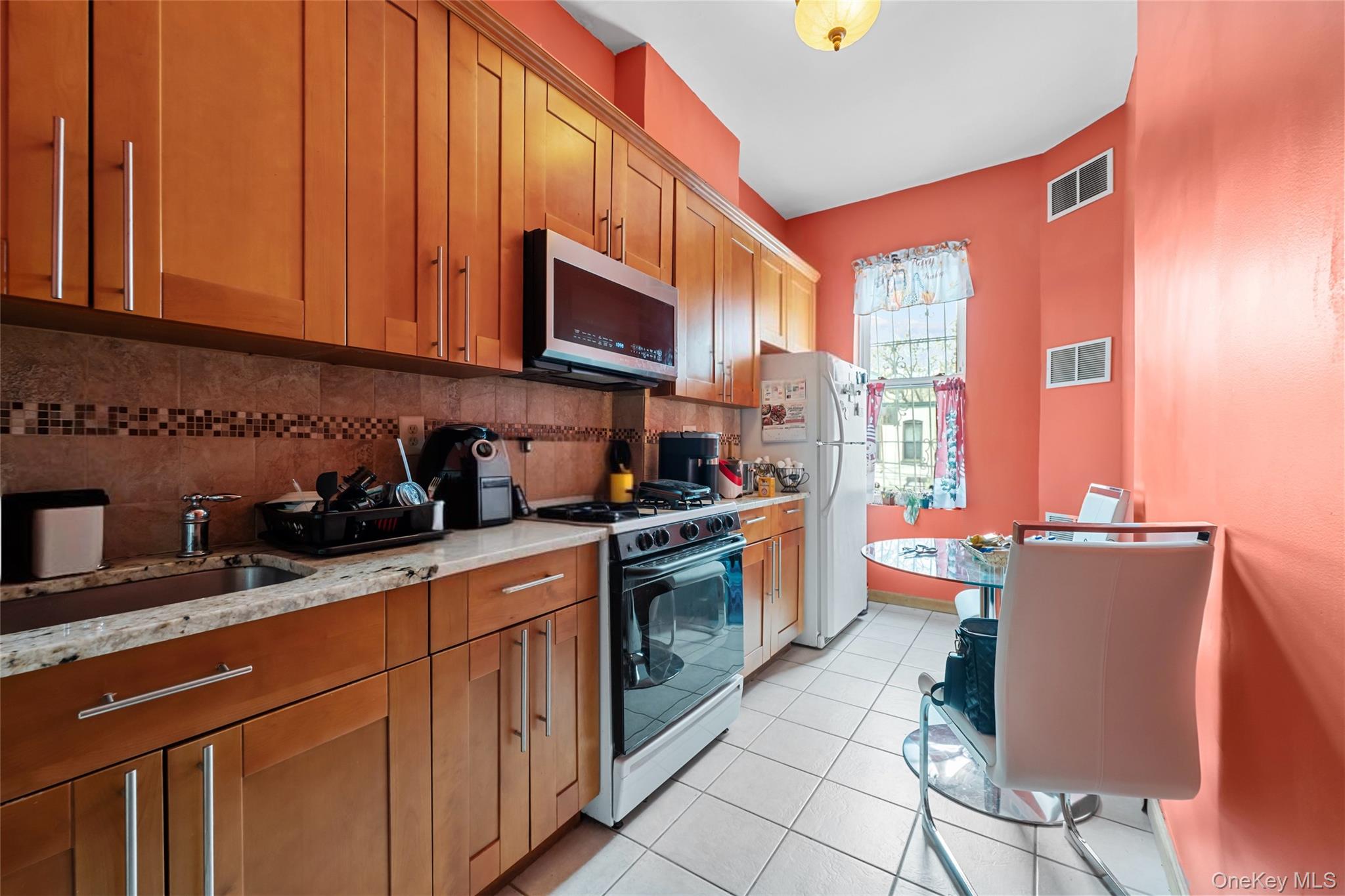 #6 photo, 341 Weirfield Street, Brooklyn , NY 11237