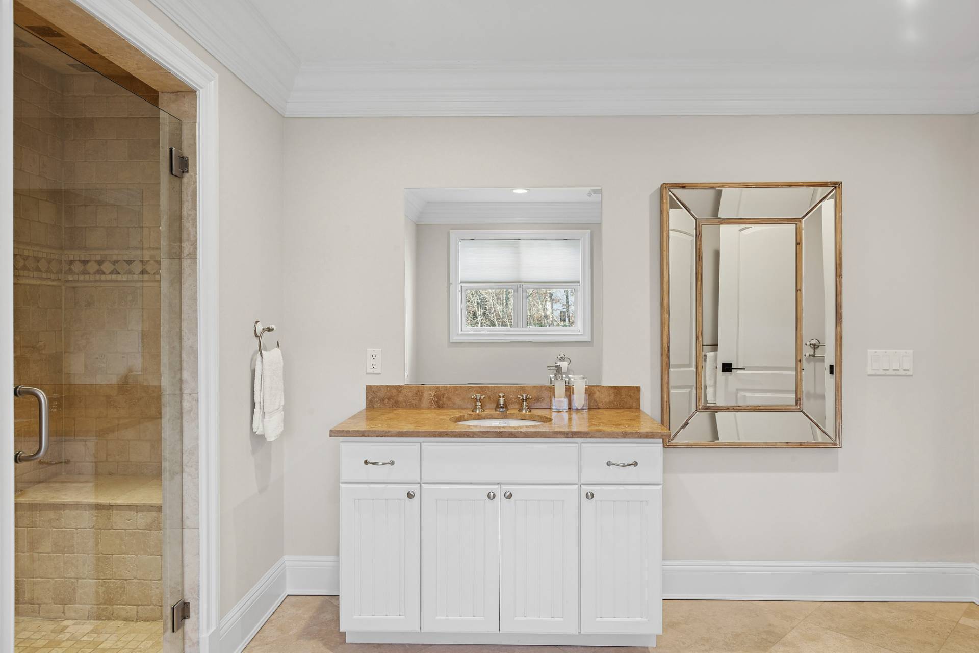 #20 photo, 2 Southampton Hills Court, 東長島 汉普顿 Southampton , NY 11968