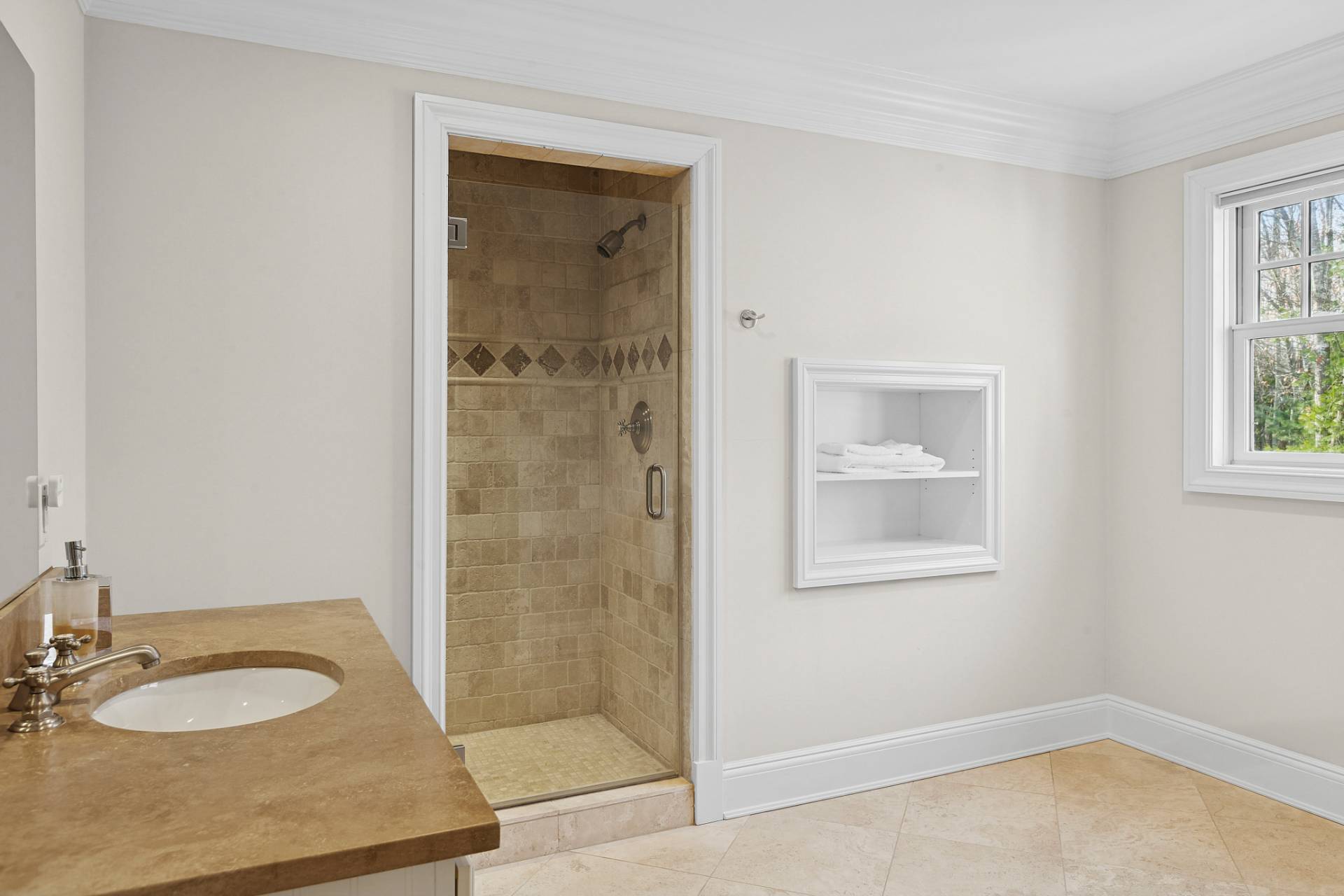 #22 photo, 2 Southampton Hills Court, 東長島 汉普顿 Southampton , NY 11968