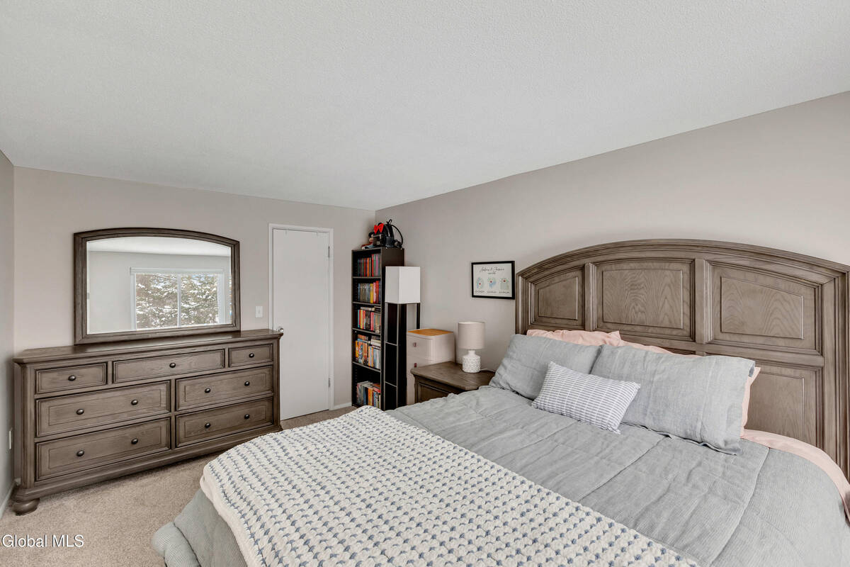 #18 photo, 88 Yorkshire Drive, 紐約州 East Greenbush , NY 12061