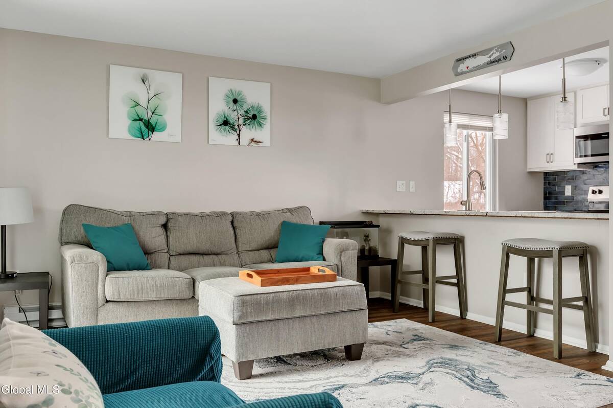 #7 photo, 88 Yorkshire Drive, 紐約州 East Greenbush , NY 12061