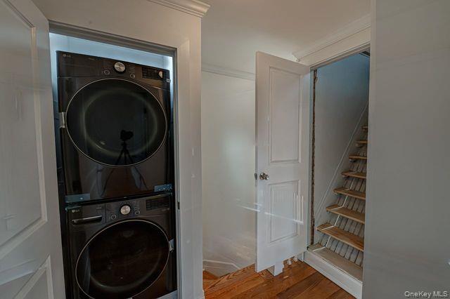 #20 photo, 243 Locust Avenue, Babylon , NY 11702