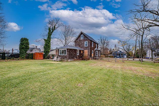 #22 photo, 243 Locust Avenue, Babylon , NY 11702