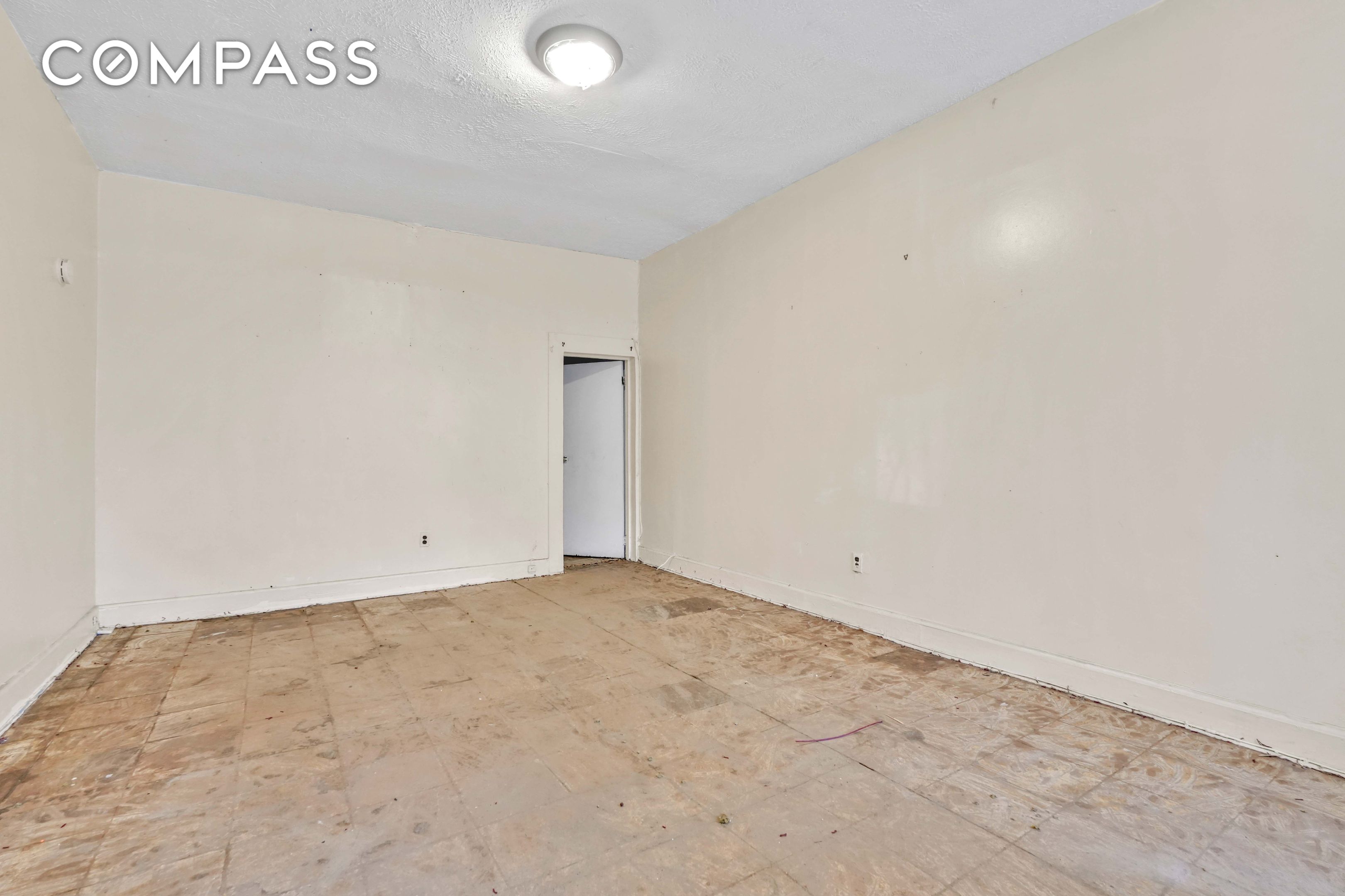 #14 photo, 610 Ashford Street, New Lots , NY 11207