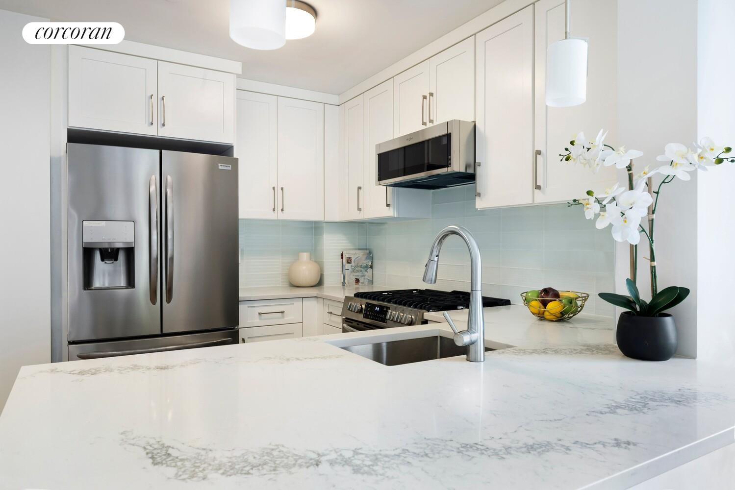 #4 photo, 23-16 31ST Avenue, 皇后區 阿士多利亚 Astoria , NY 11106