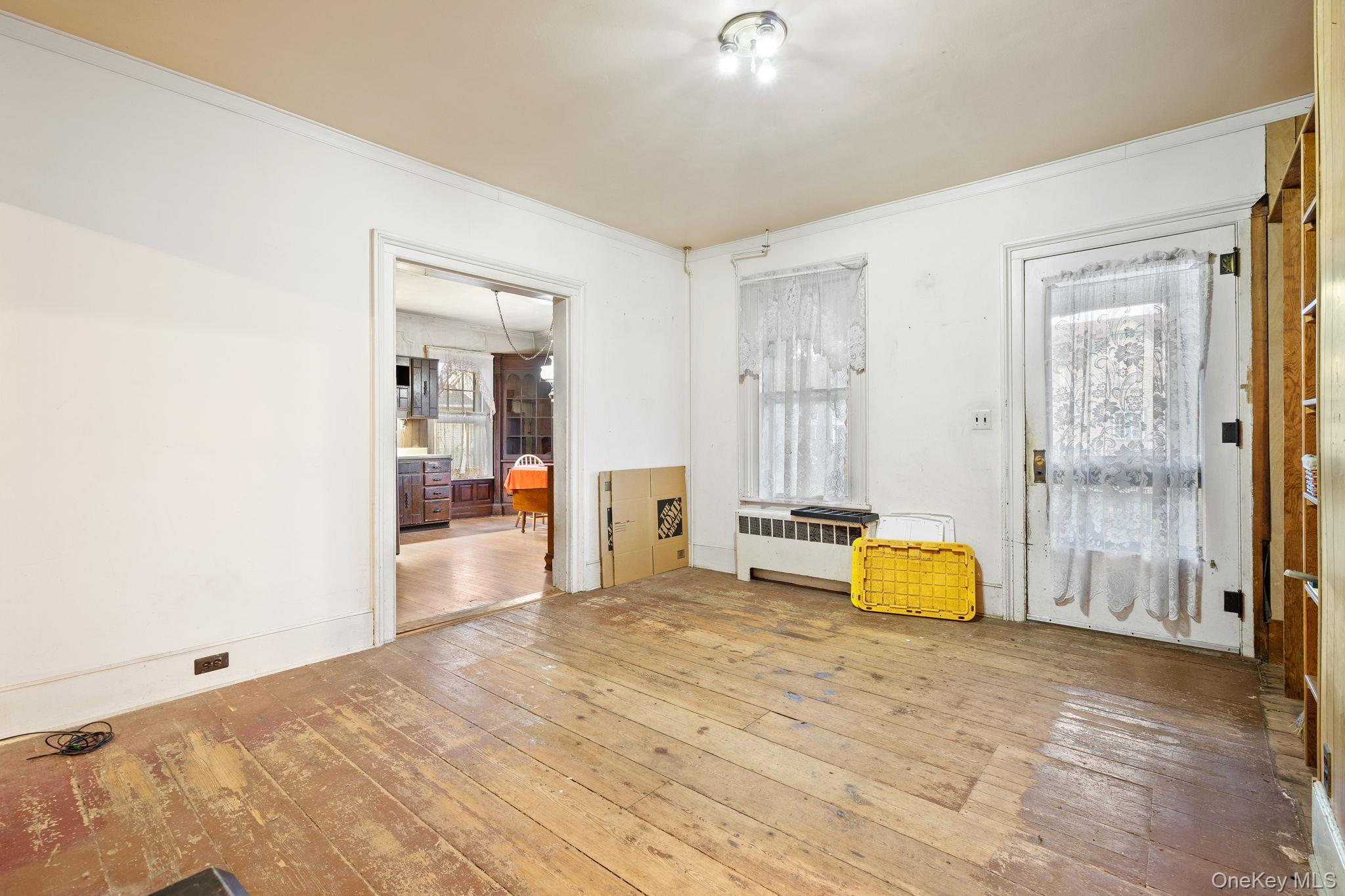 #14 photo, 54 Kingston Avenue, 紐約州 Port Jervis , NY 12771