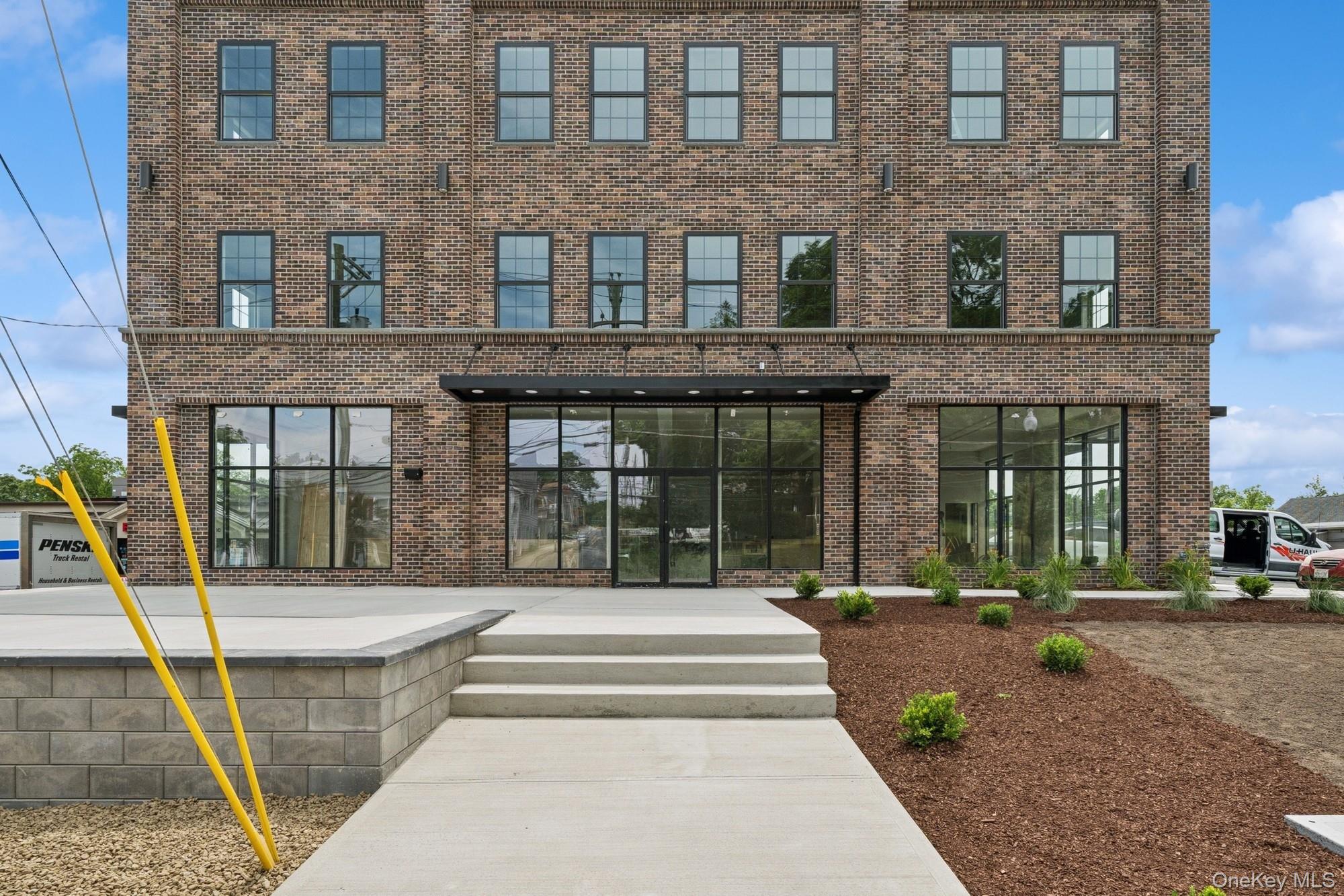 #1 photo, 153 Greenwich Avenue, Goshen , NY 10924