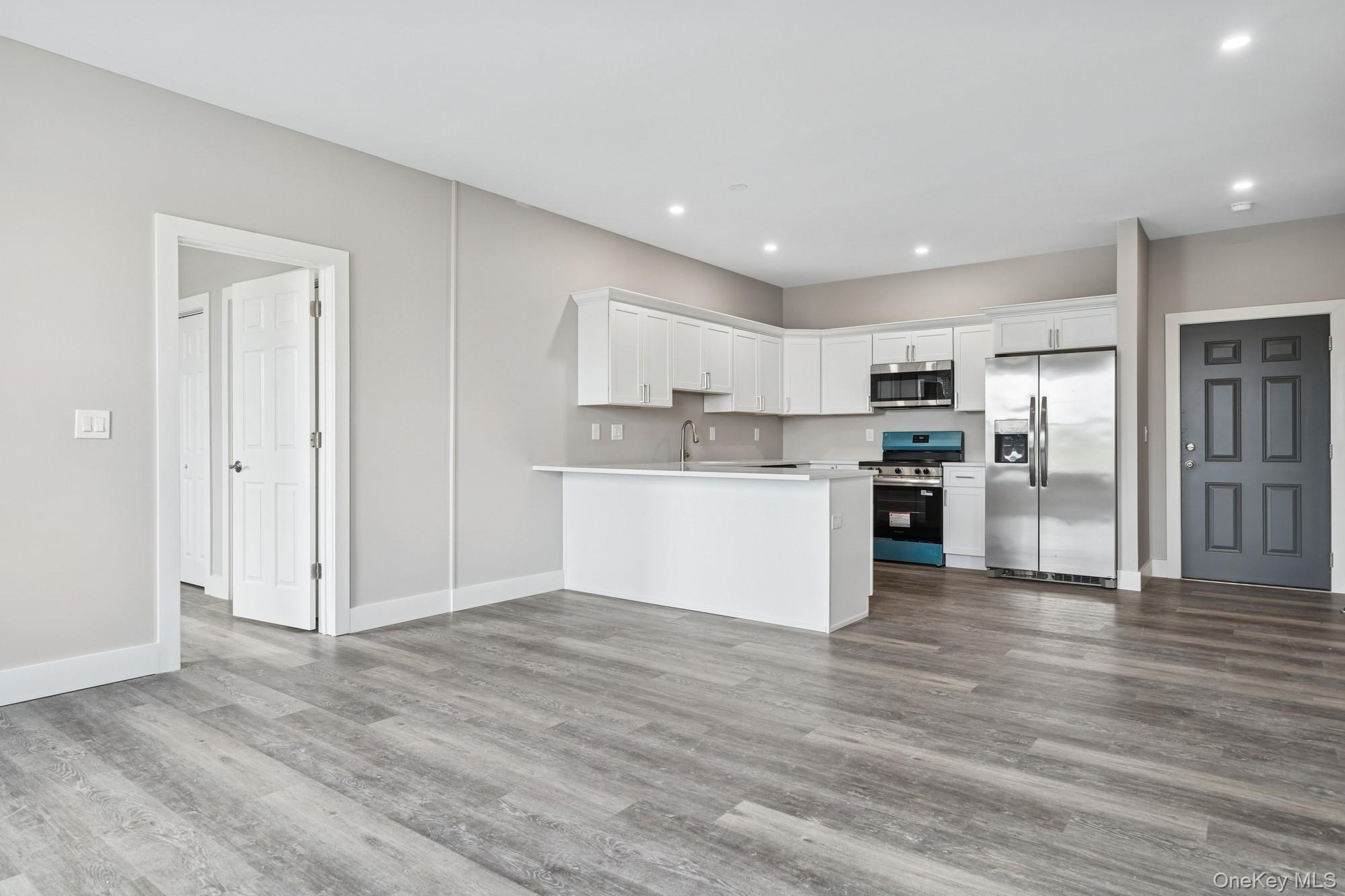 #12 photo, 153 Greenwich Avenue, Goshen , NY 10924