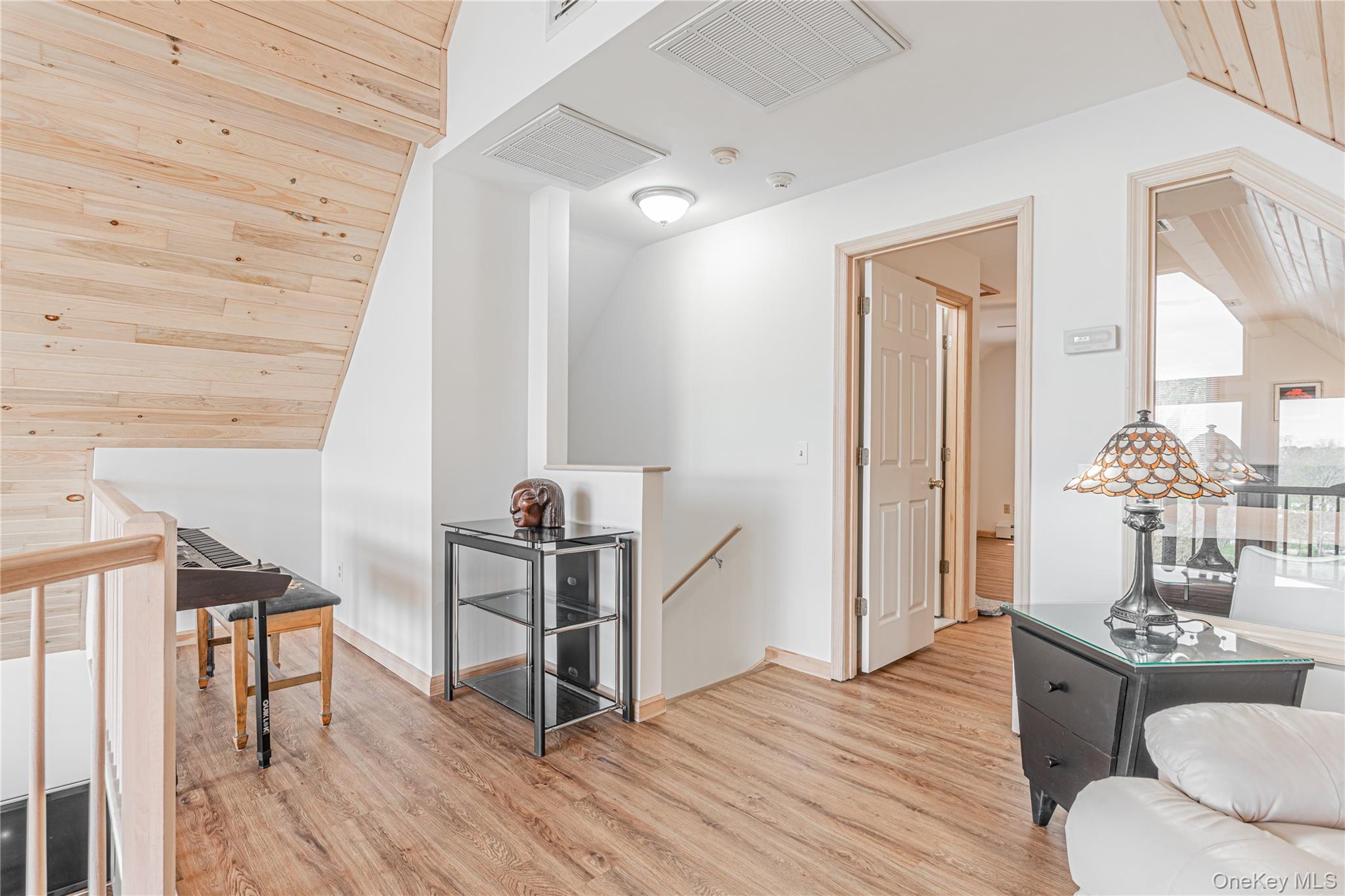 #16 photo, 461 Route 199, 紐約州 Red Hook , NY 12571