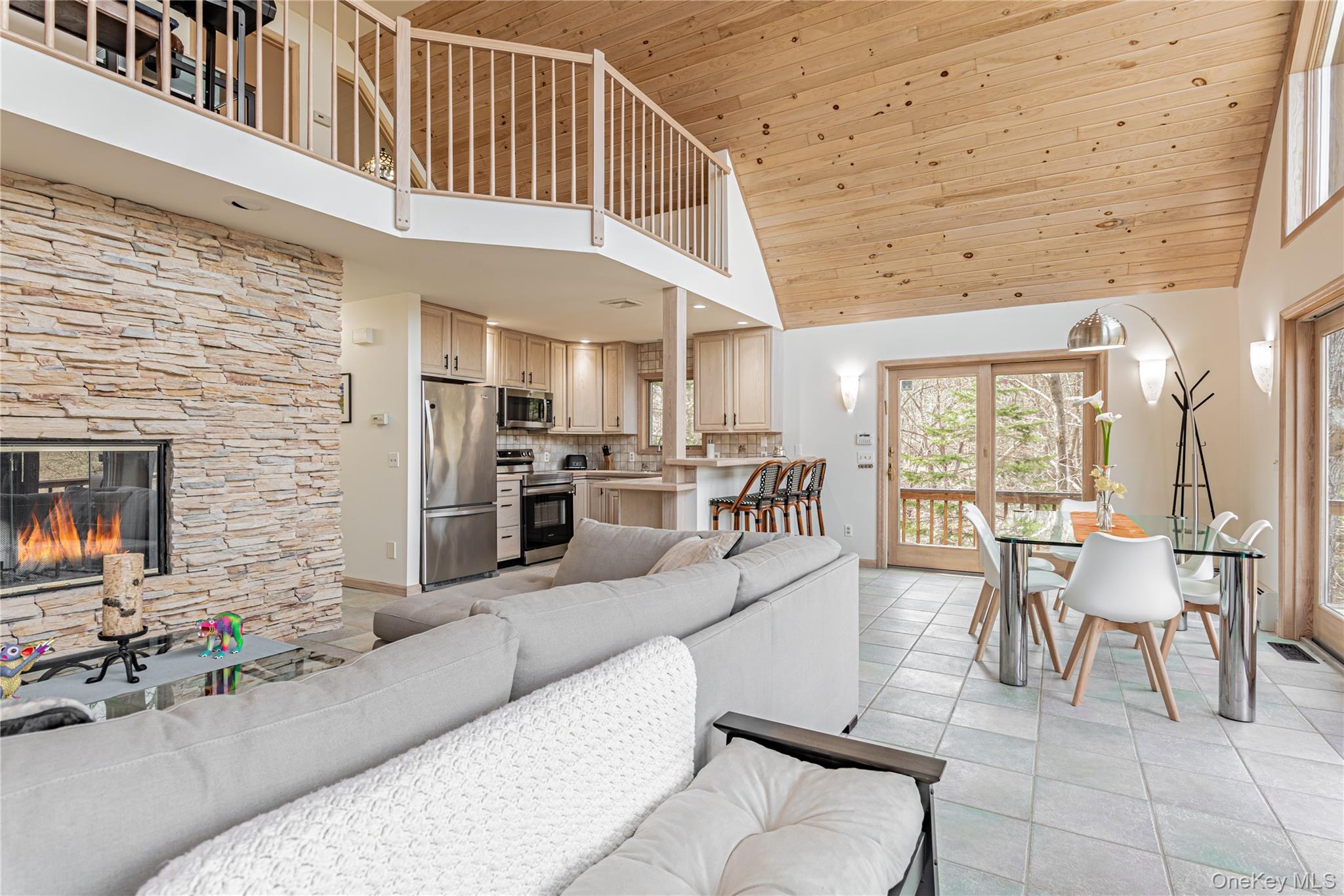 #5 photo, 461 Route 199, 紐約州 Red Hook , NY 12571