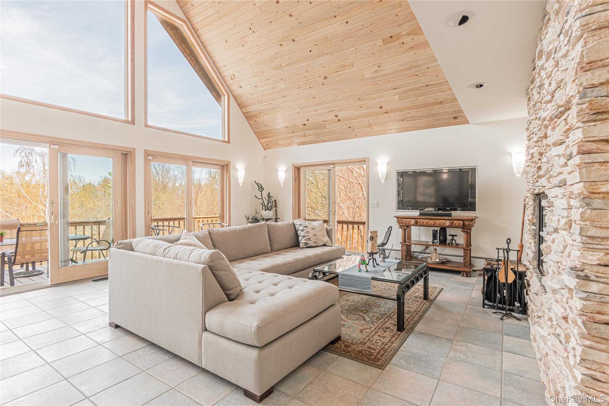 #6 photo, 461 Route 199, 紐約州 Red Hook , NY 12571