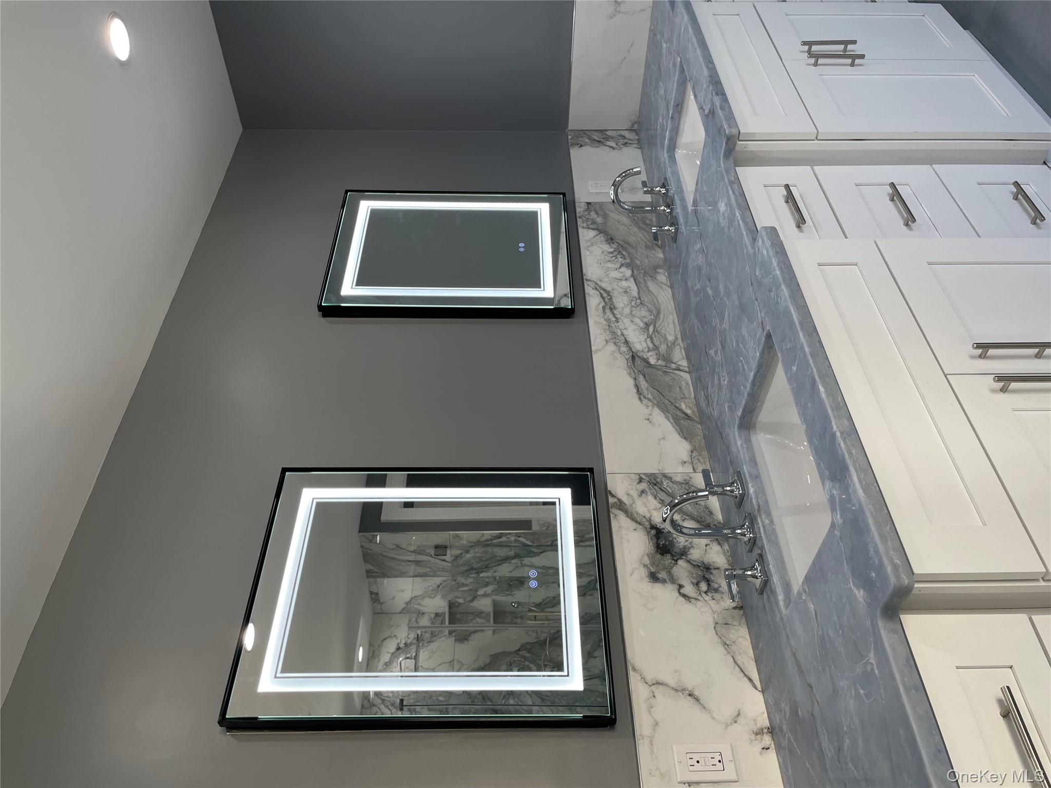 #15 photo, 582 Gaynor Place, नासाउ काउंटी West Hempstead , NY 11552