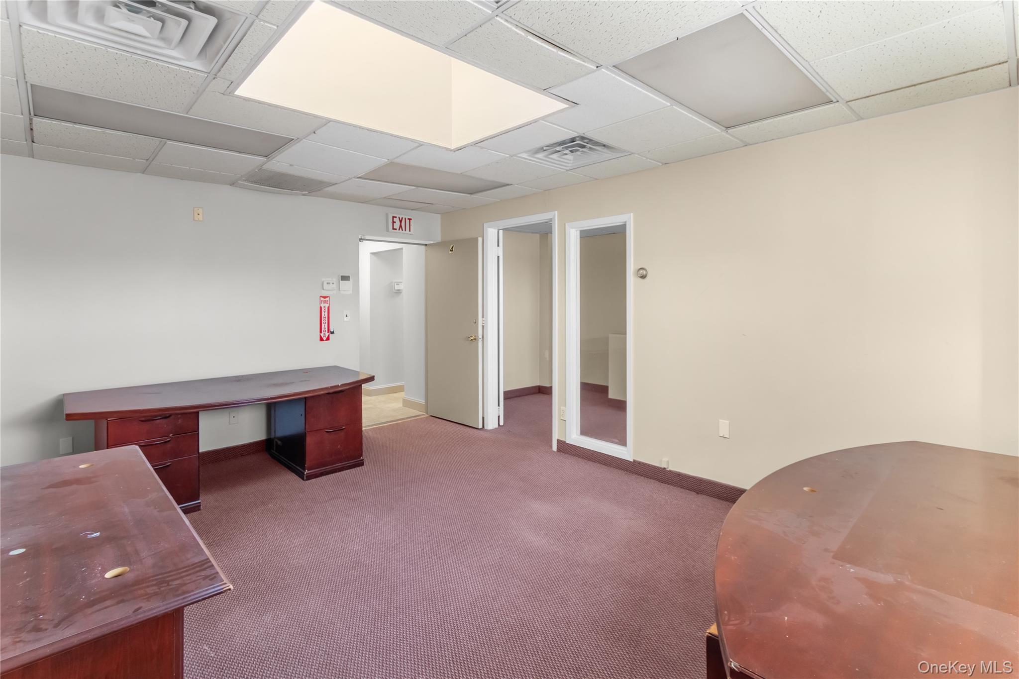 #3 photo, 451-457 Sunrise Highway, 長島 Lynbrook , NY 11563