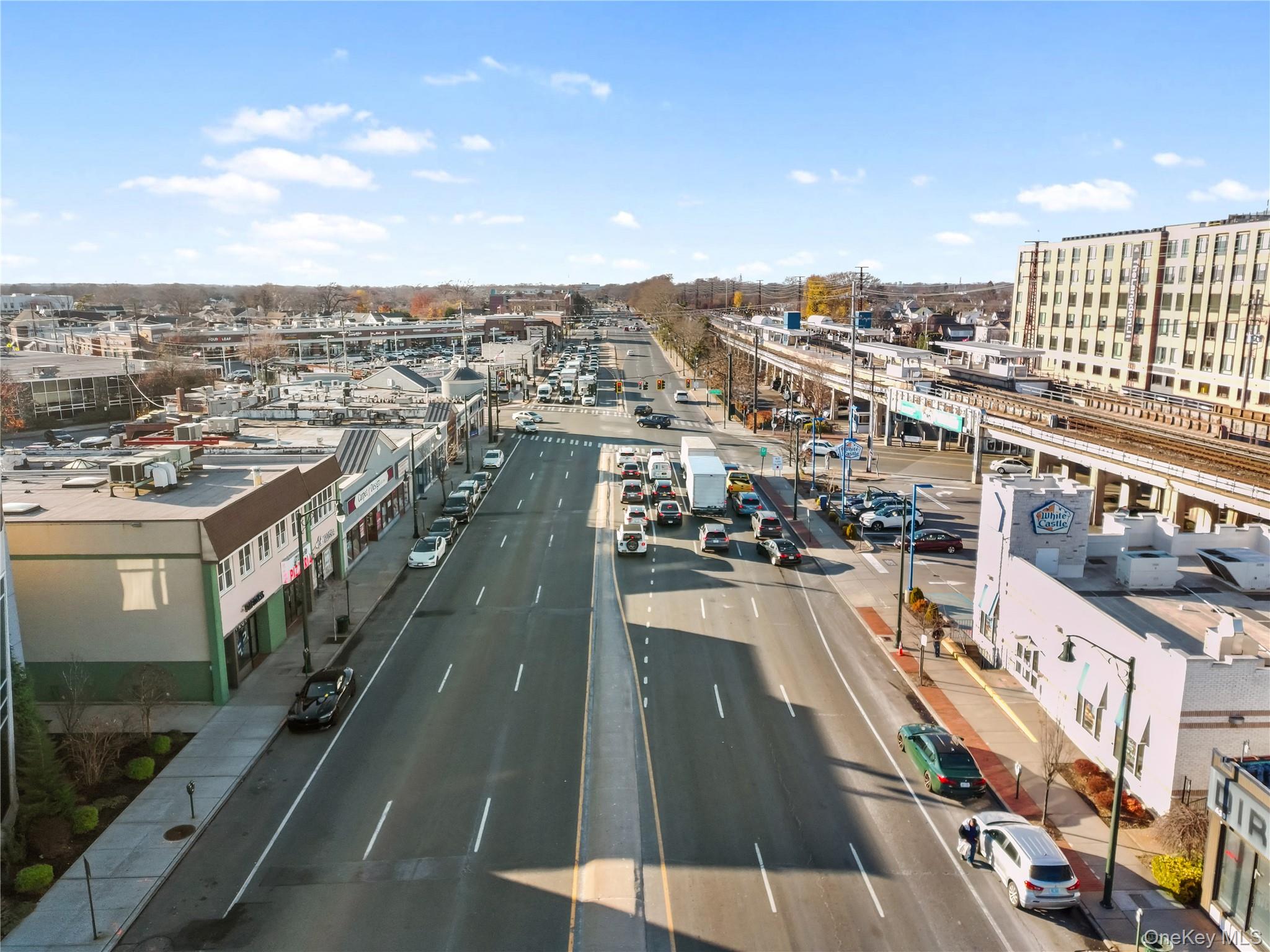 #6 photo, 451-457 Sunrise Highway, 長島 Lynbrook , NY 11563