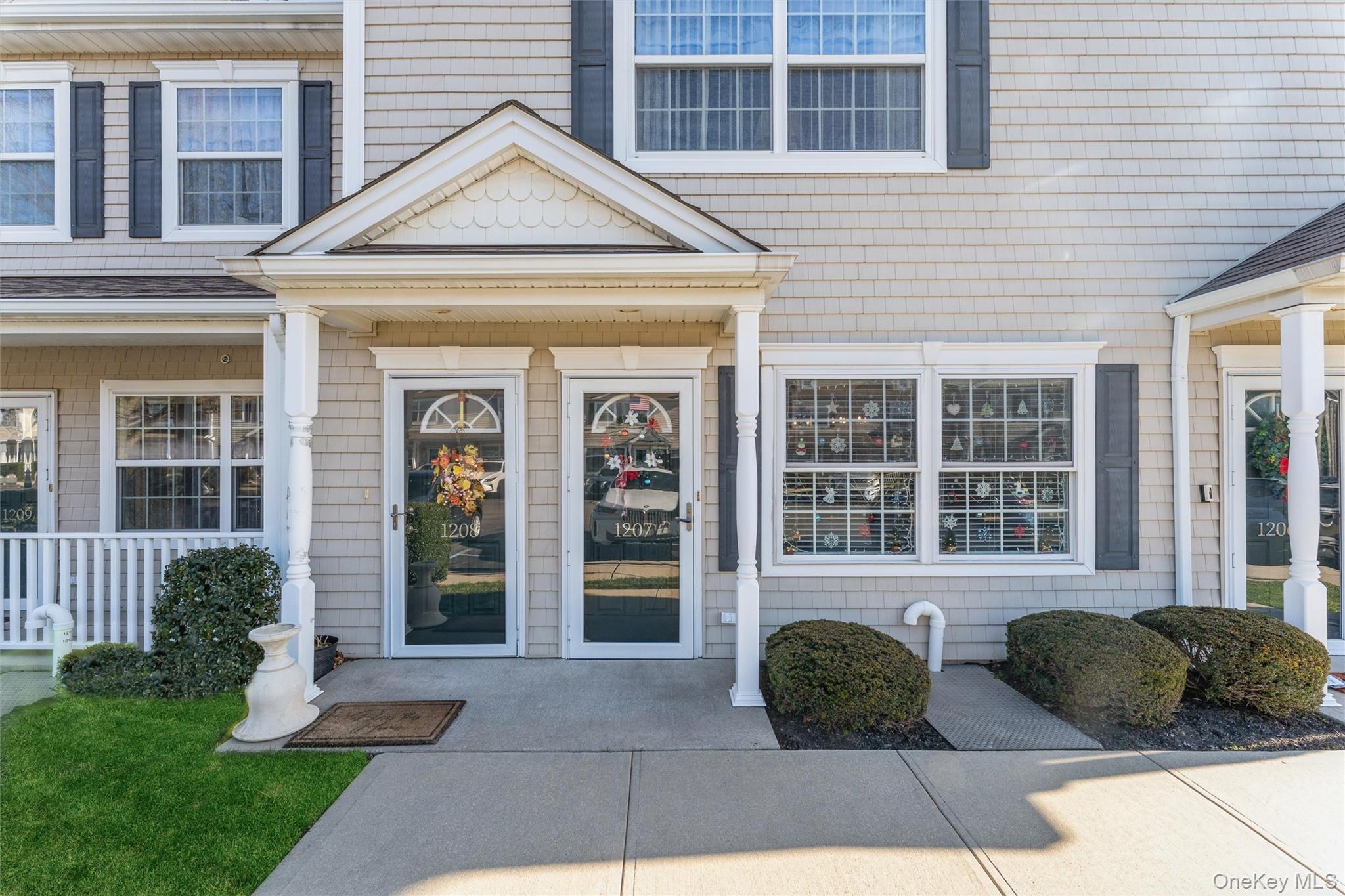 #5 photo, 1207 Willow Lane, 長島 Valley Stream , NY 11580