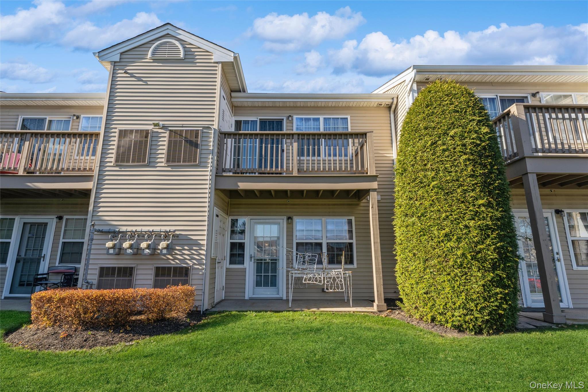 #8 photo, 1207 Willow Lane, 長島 Valley Stream , NY 11580