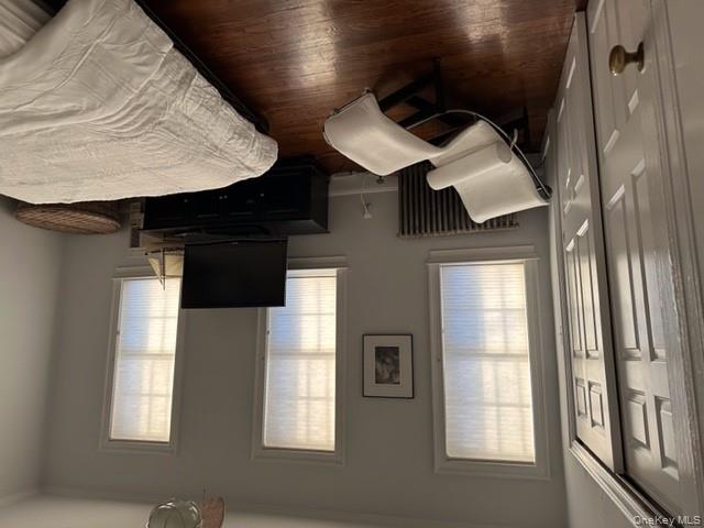 #20 photo, 215 Roosevelt Boulevard, Long Beach , NY 11561