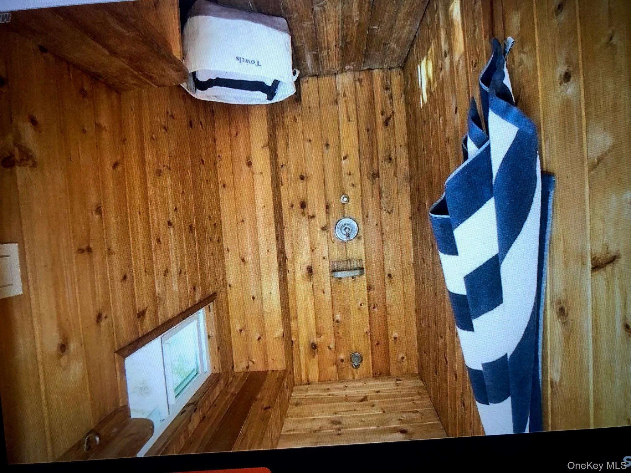 #7 photo, 215 Roosevelt Boulevard, Long Beach , NY 11561