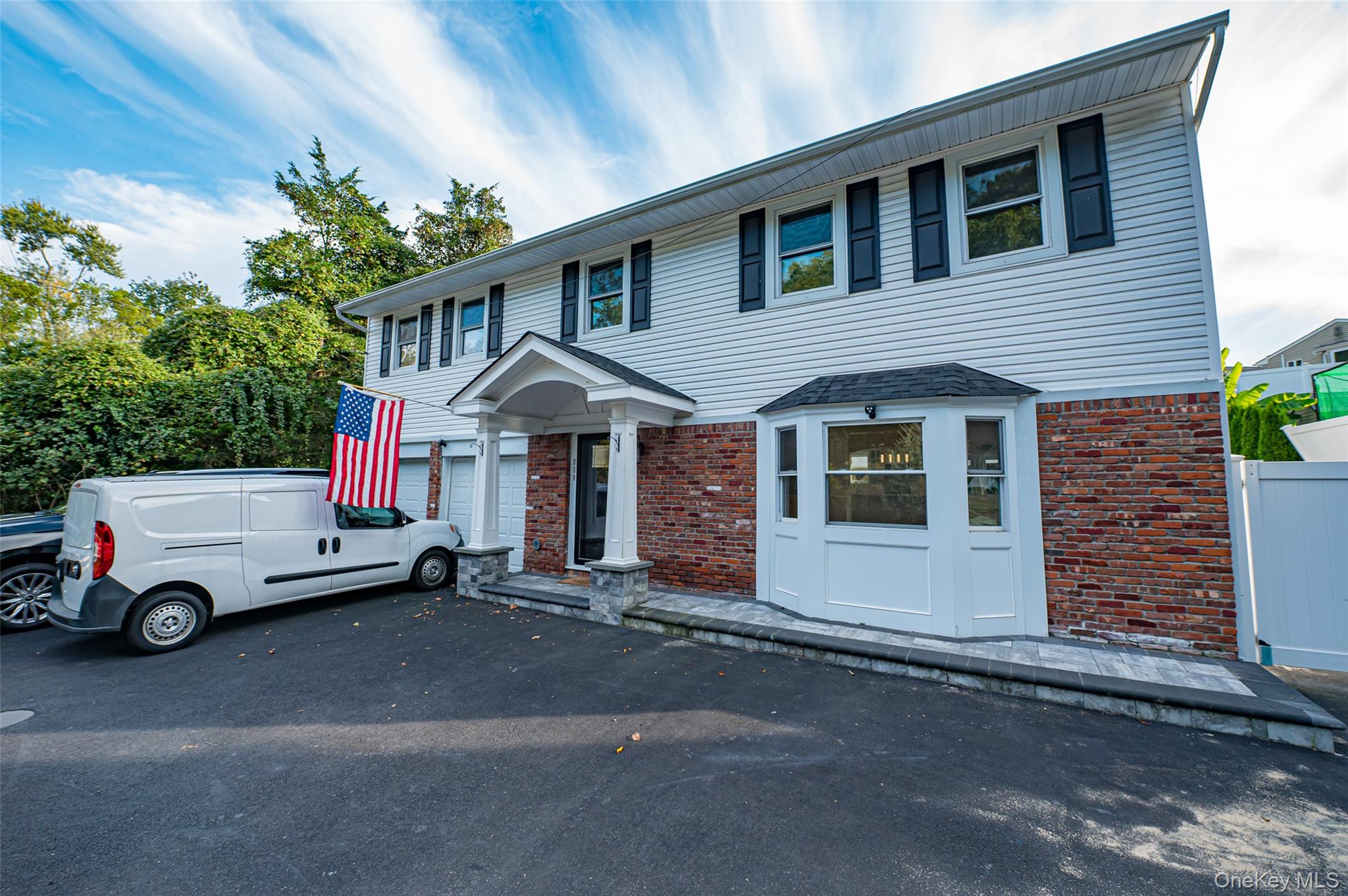 #1 photo, 850 Saint Johnland Road, 東長島 Kings Park , NY 11754