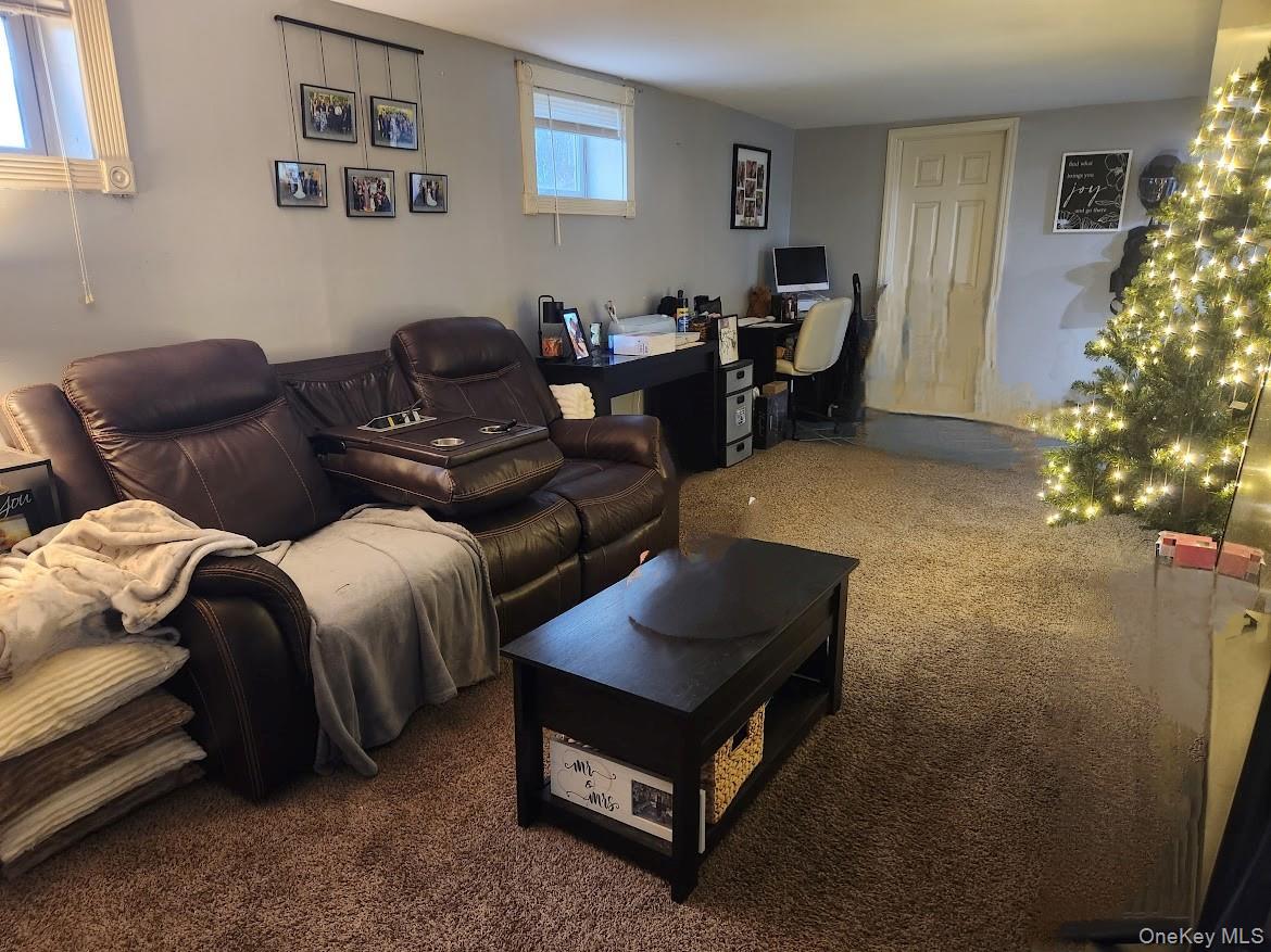 #13 photo, 1504 3rd Street, सफ़ोक काउंटी West Babylon , NY 11704