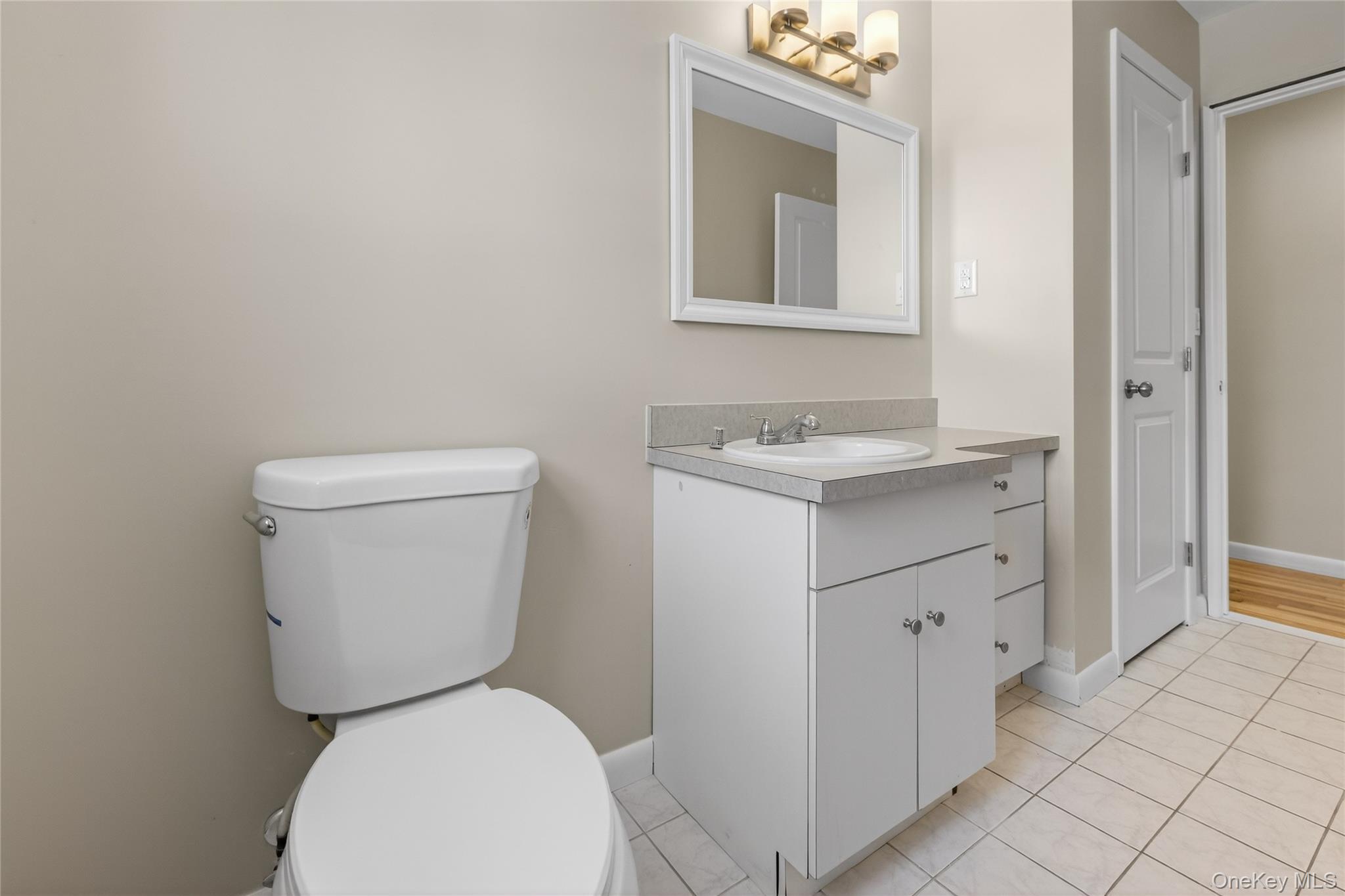 #14 photo, 676-678 Oak Summit Road, 紐約州 Millbrook , NY 12545