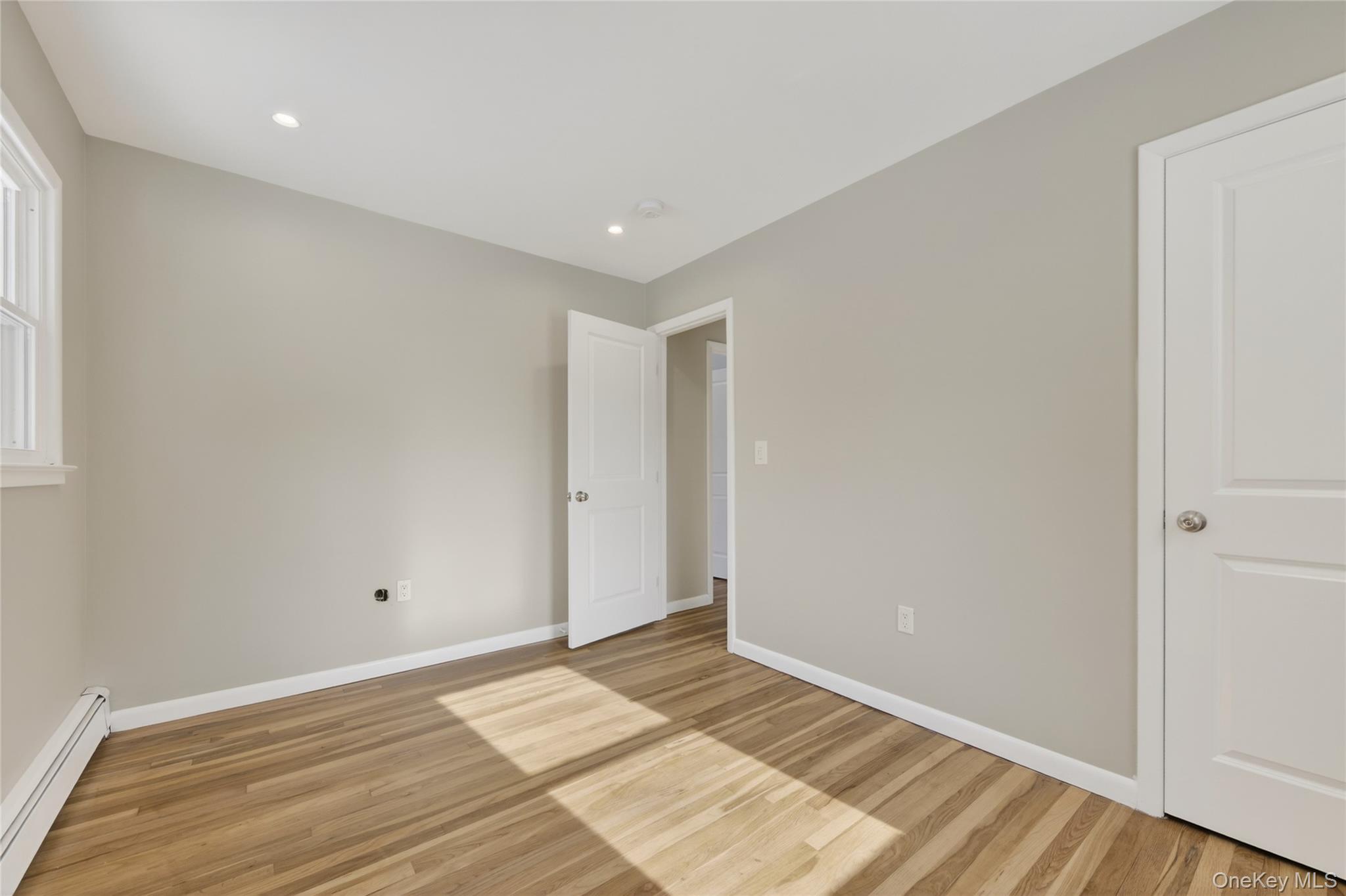 #18 photo, 676-678 Oak Summit Road, 紐約州 Millbrook , NY 12545