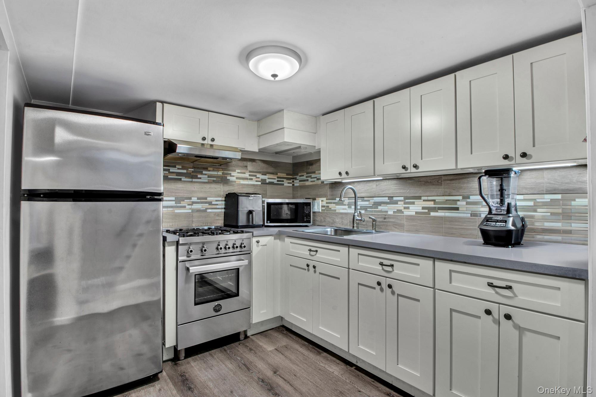 #18 photo, 78 Redwood Lane, 長島 Massapequa Park , NY 11762