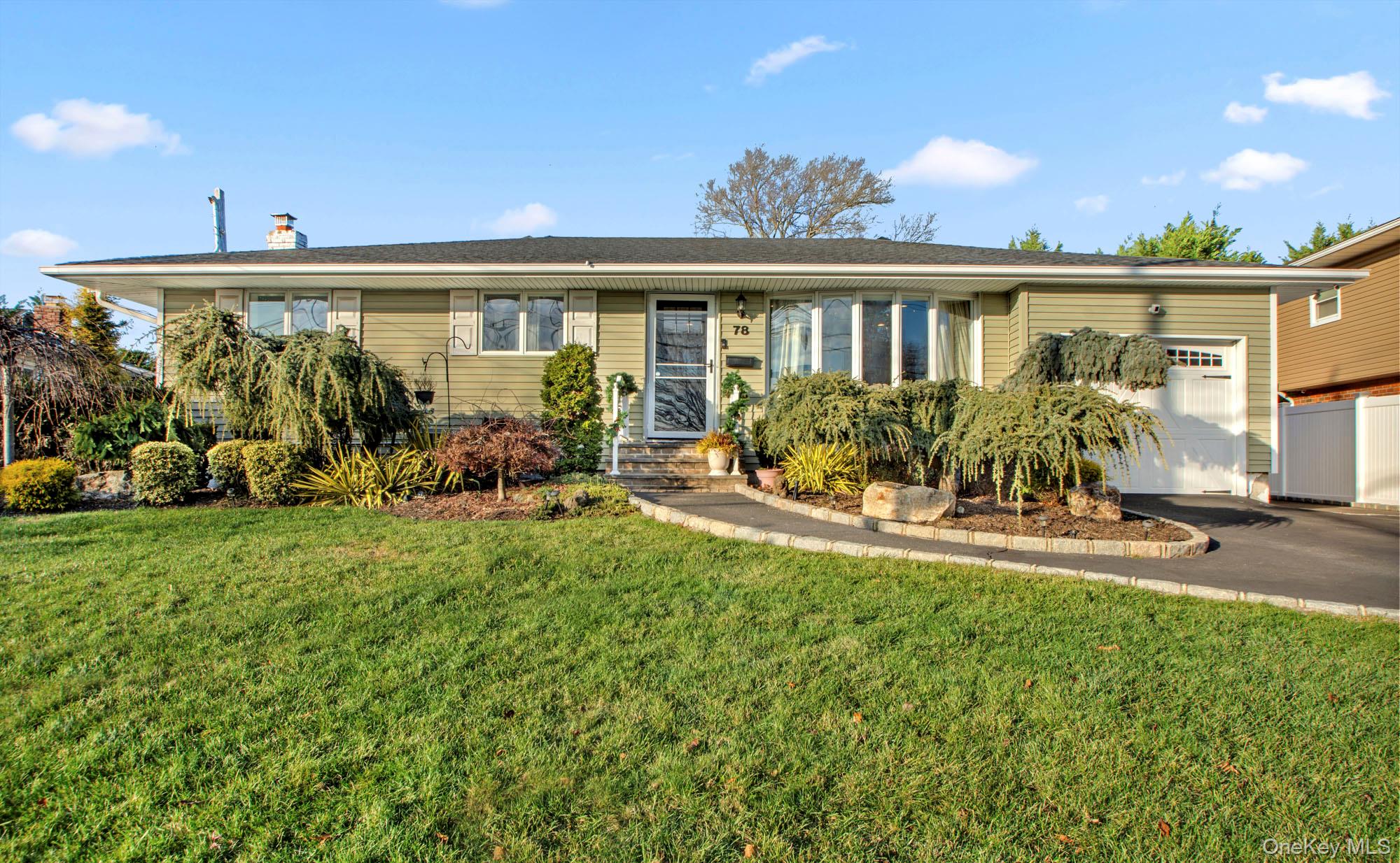 #2 photo, 78 Redwood Lane, 長島 Massapequa Park , NY 11762