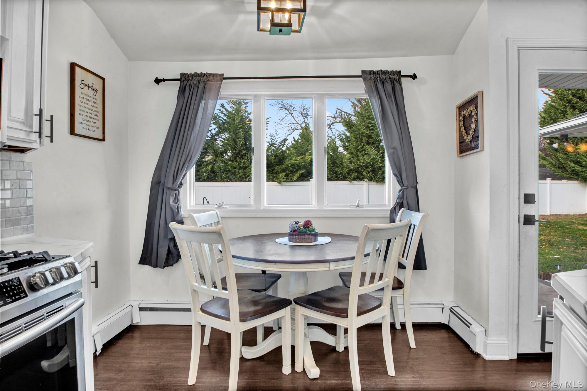 #6 photo, 78 Redwood Lane, 長島 Massapequa Park , NY 11762