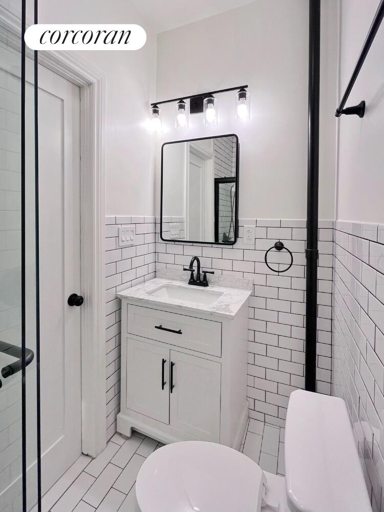 #7 photo, Brooklyn, Bushwick , NY 11221