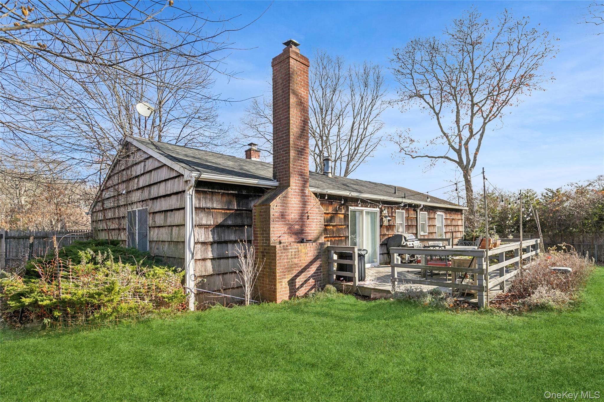 #18 photo, 5 Rutyna Circle, سوفولك Hampton Bays , NY 11946