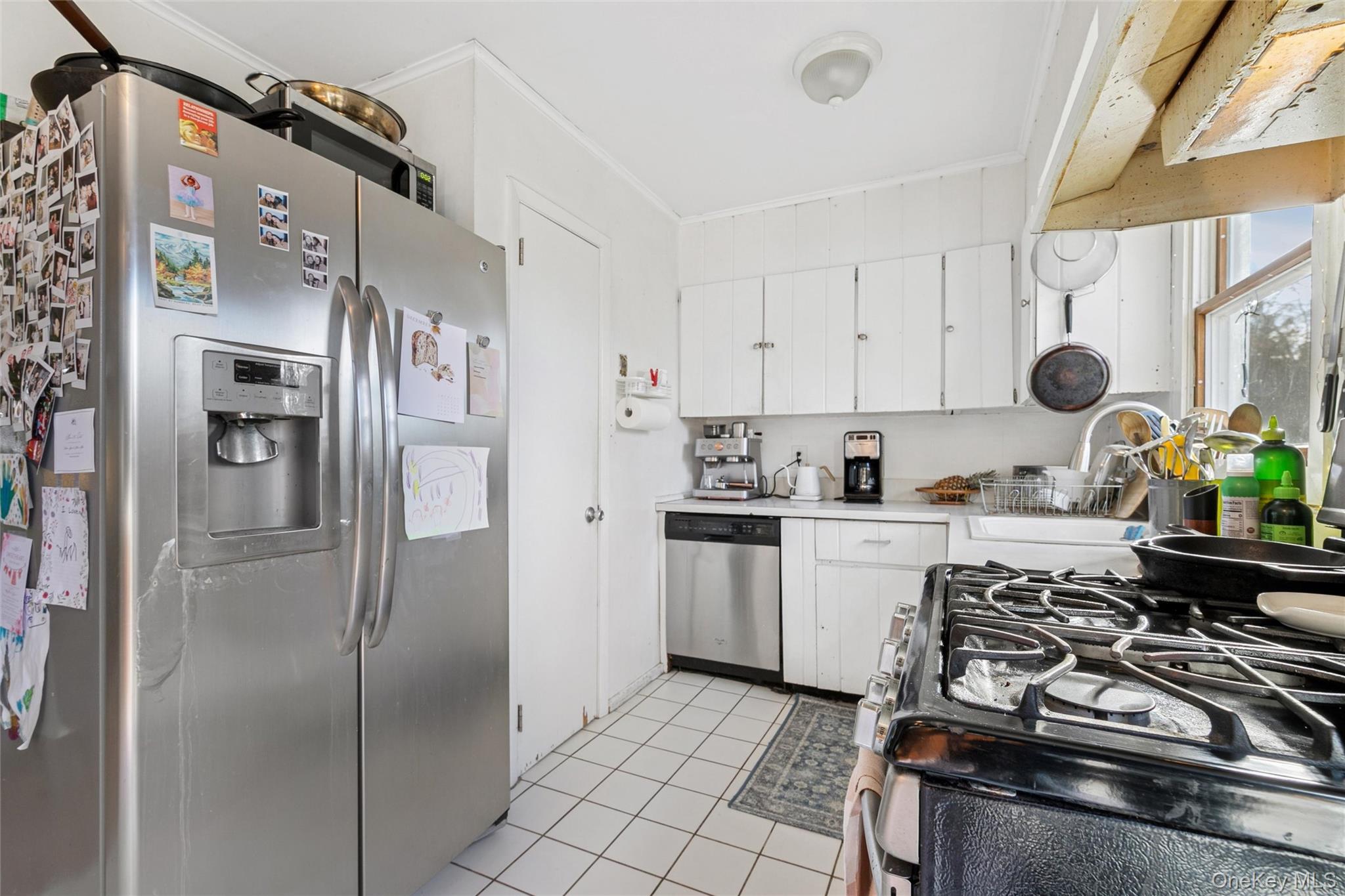 #7 photo, 5 Rutyna Circle, سوفولك Hampton Bays , NY 11946