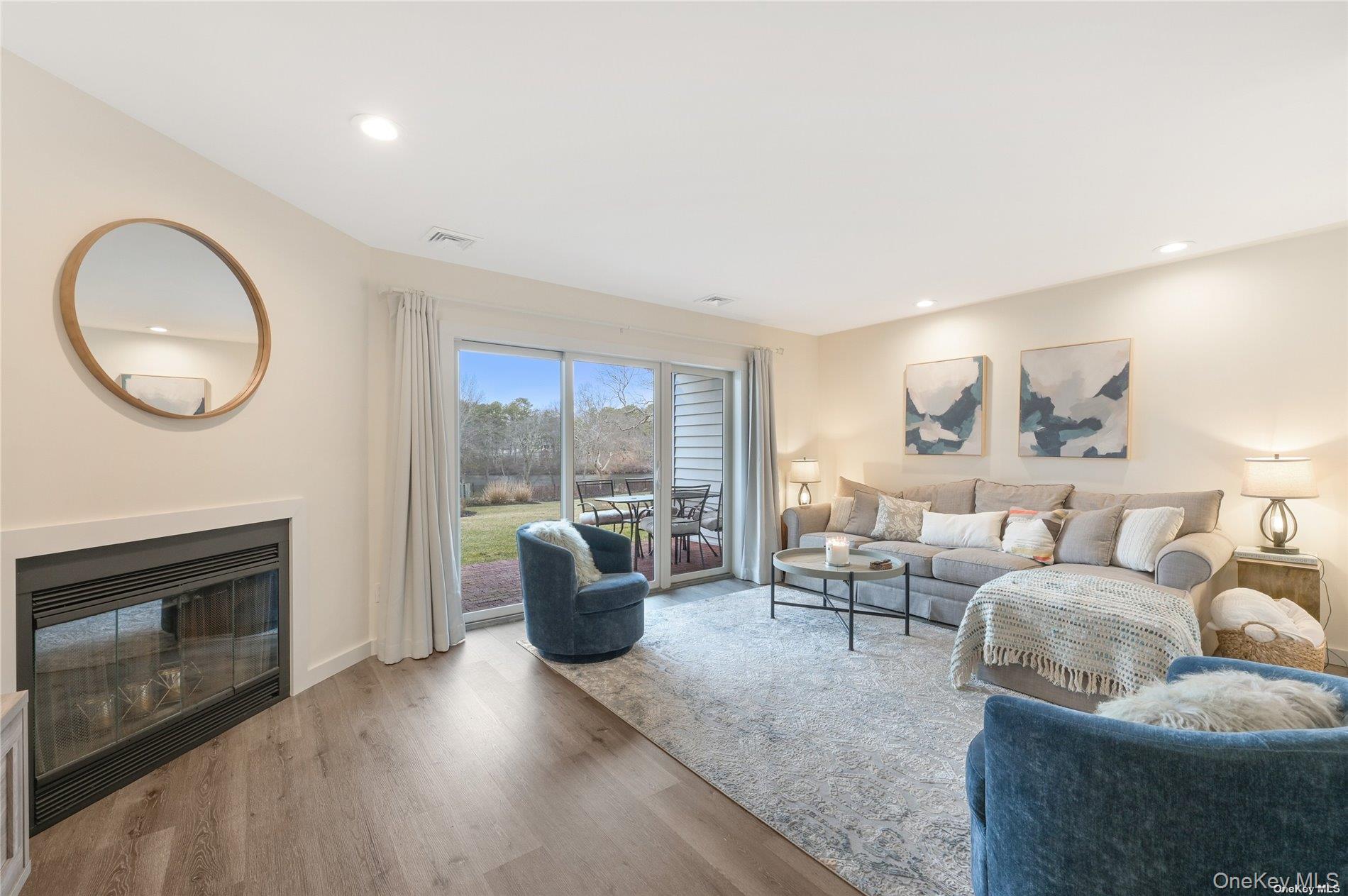 #7 photo, 34 Montauk Highway, 東長島 Westhampton , NY 11977