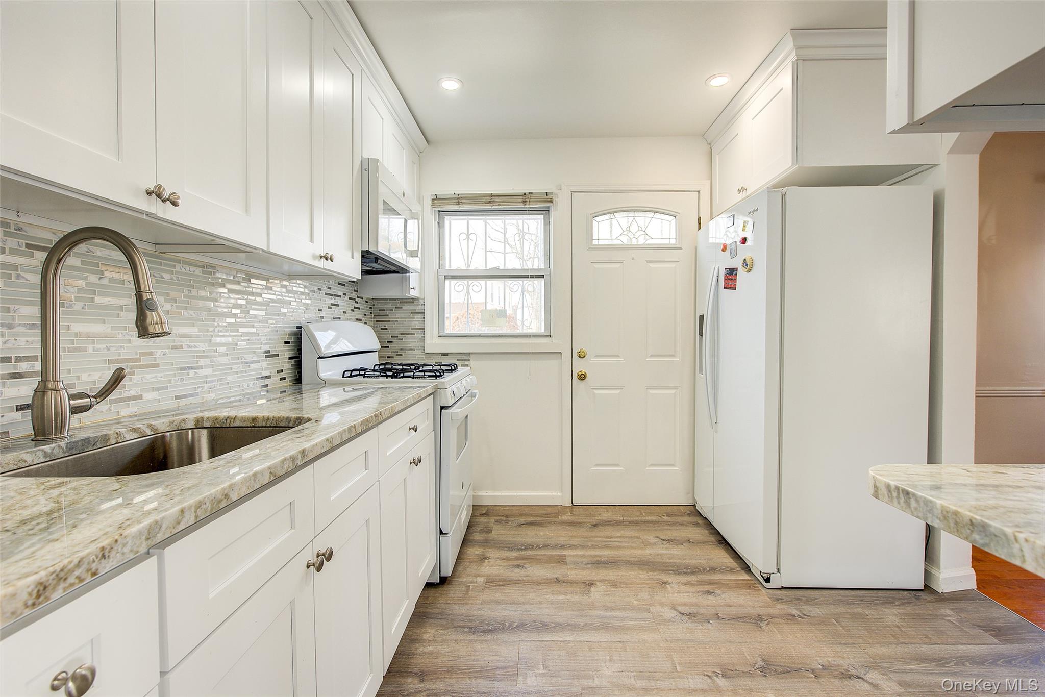 #10 photo, 220-04 103rd Avenue, Cambria Heights , NY 11429