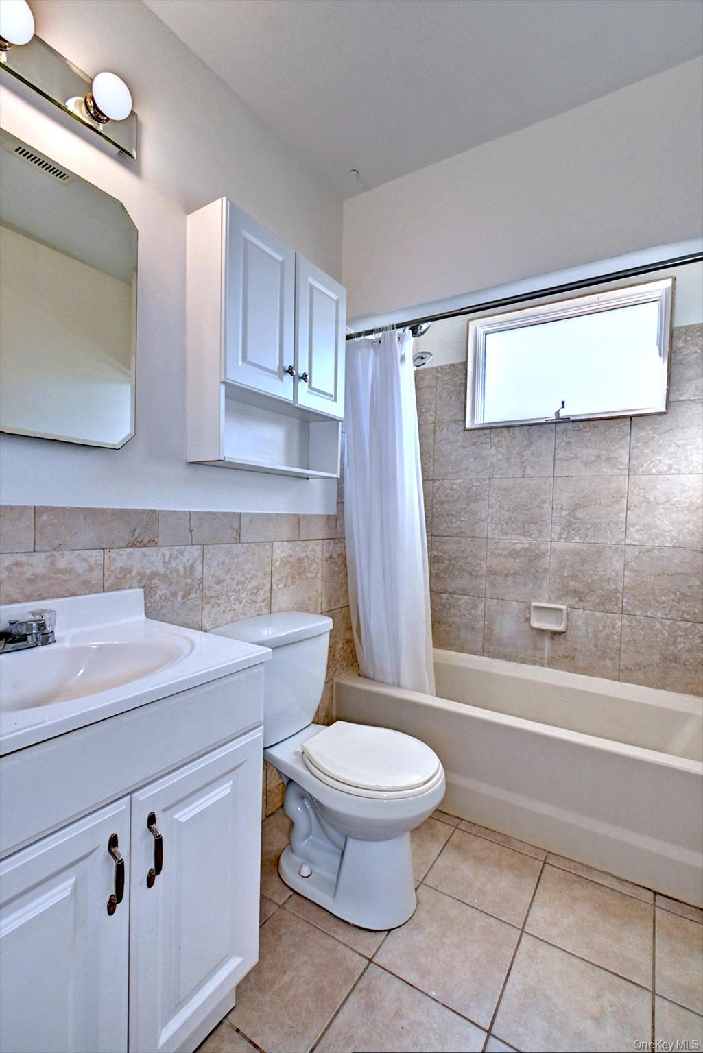 #11 photo, 154 Jefferson Drive, سوفولك Mastic Beach , NY 11951