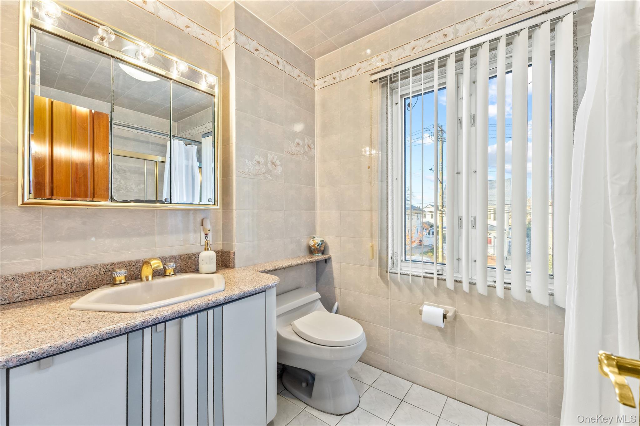 #12 photo, 119-20 9th Avenue, 皇后區 College Point , NY 11356