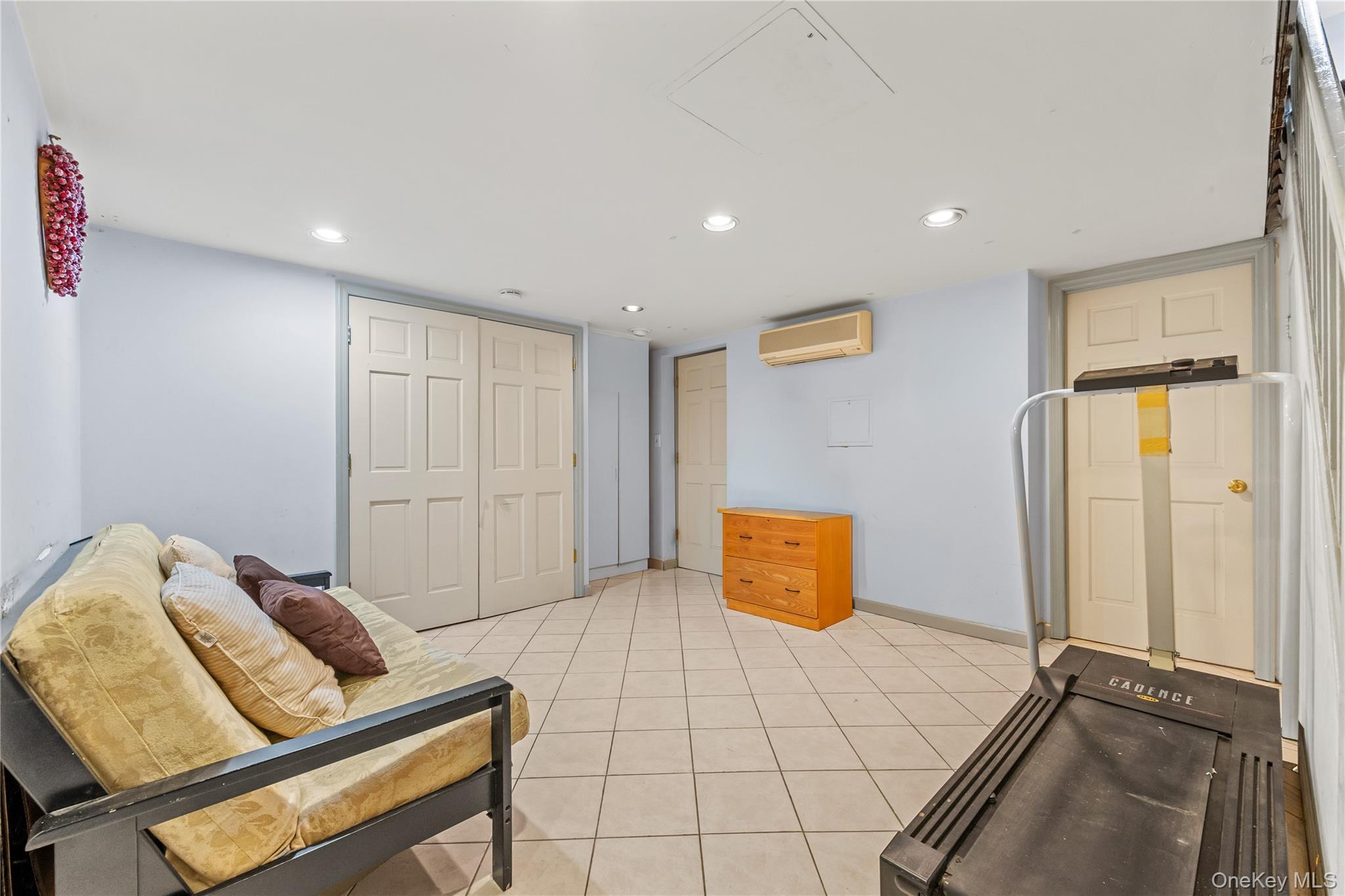 #18 photo, 119-20 9th Avenue, 皇后區 College Point , NY 11356