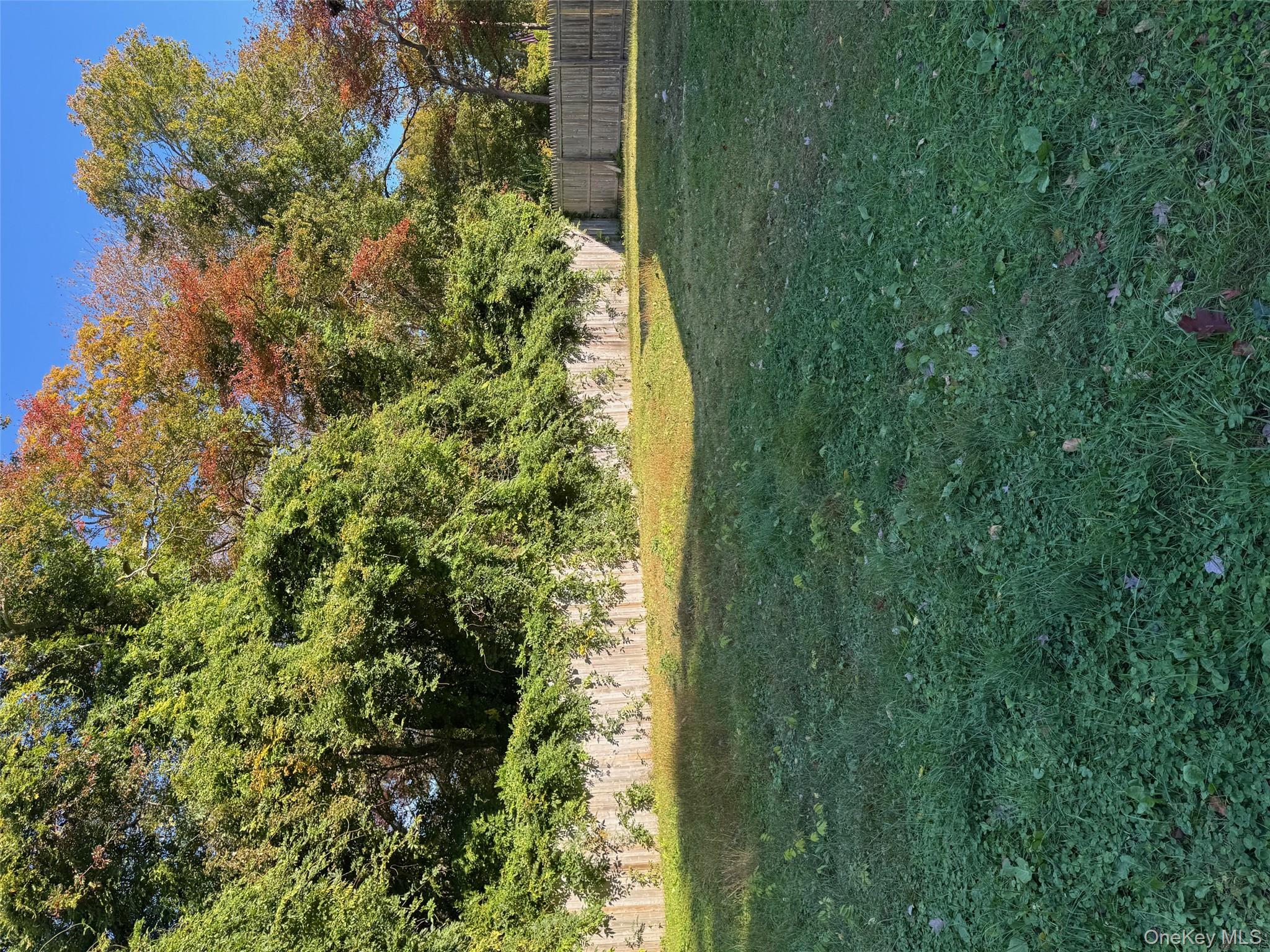 #13 photo, 62 Orchid Drive, 東長島 Mastic Beach , NY 11951