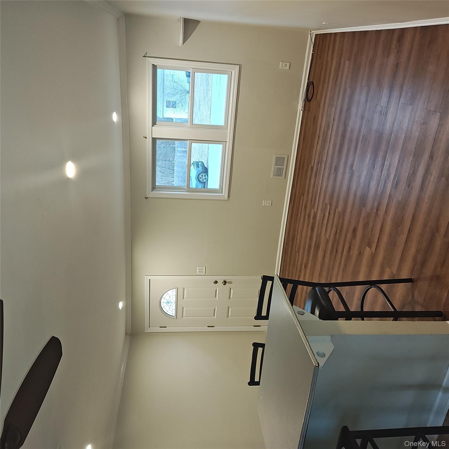 #11 photo, 909 Provost Avenue, 東長島 Bellport , NY 11713