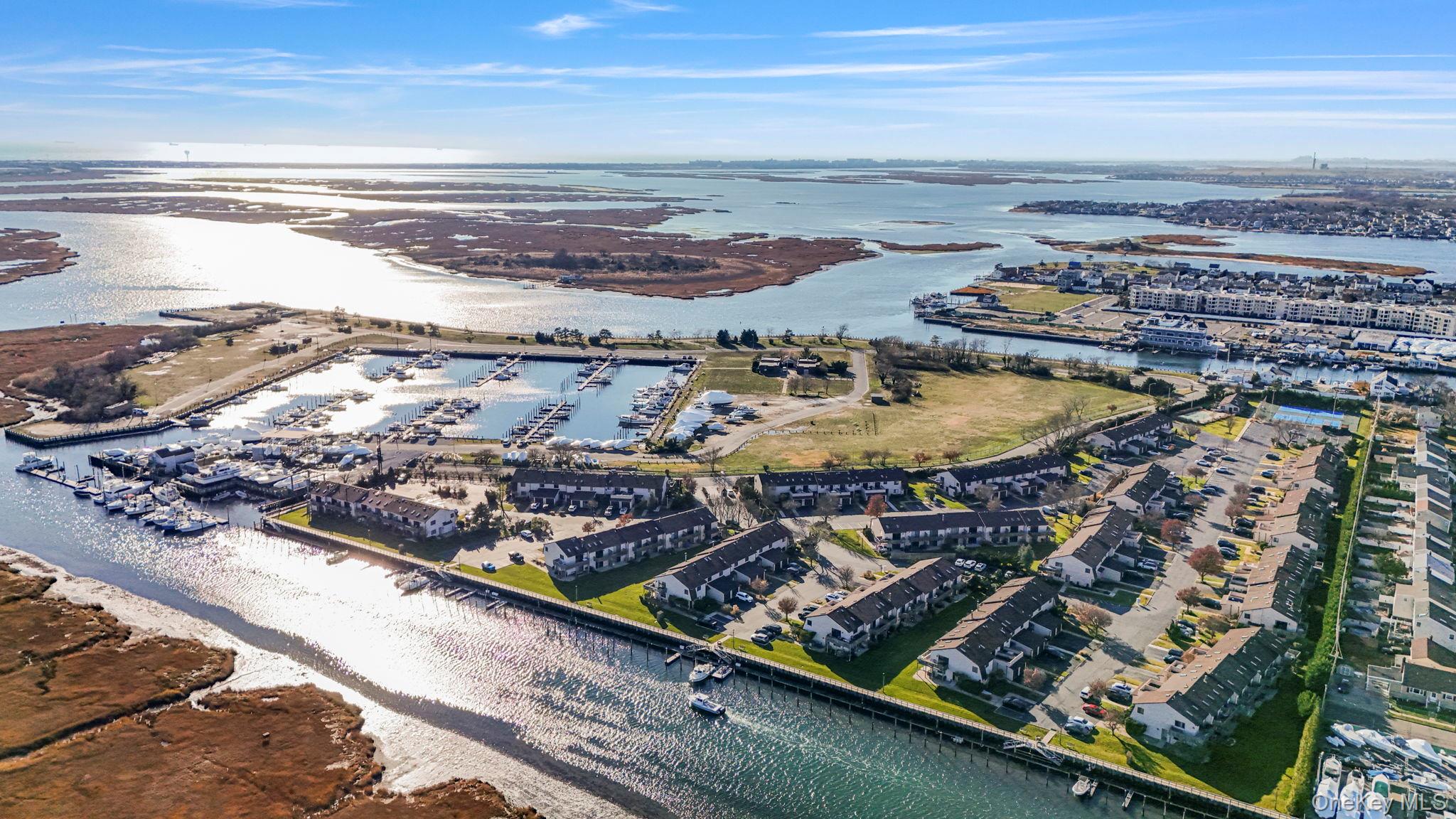 #10 photo, 1 Anchorage Way, 長島 Freeport , NY 11520