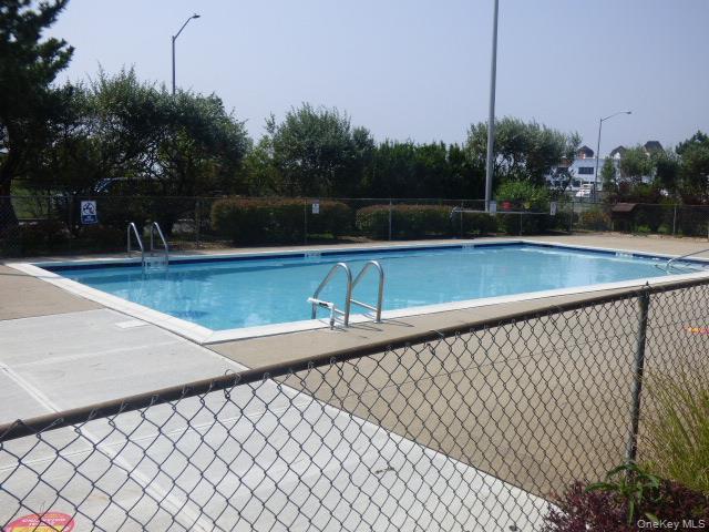 #3 photo, 1 Anchorage Way, 長島 Freeport , NY 11520