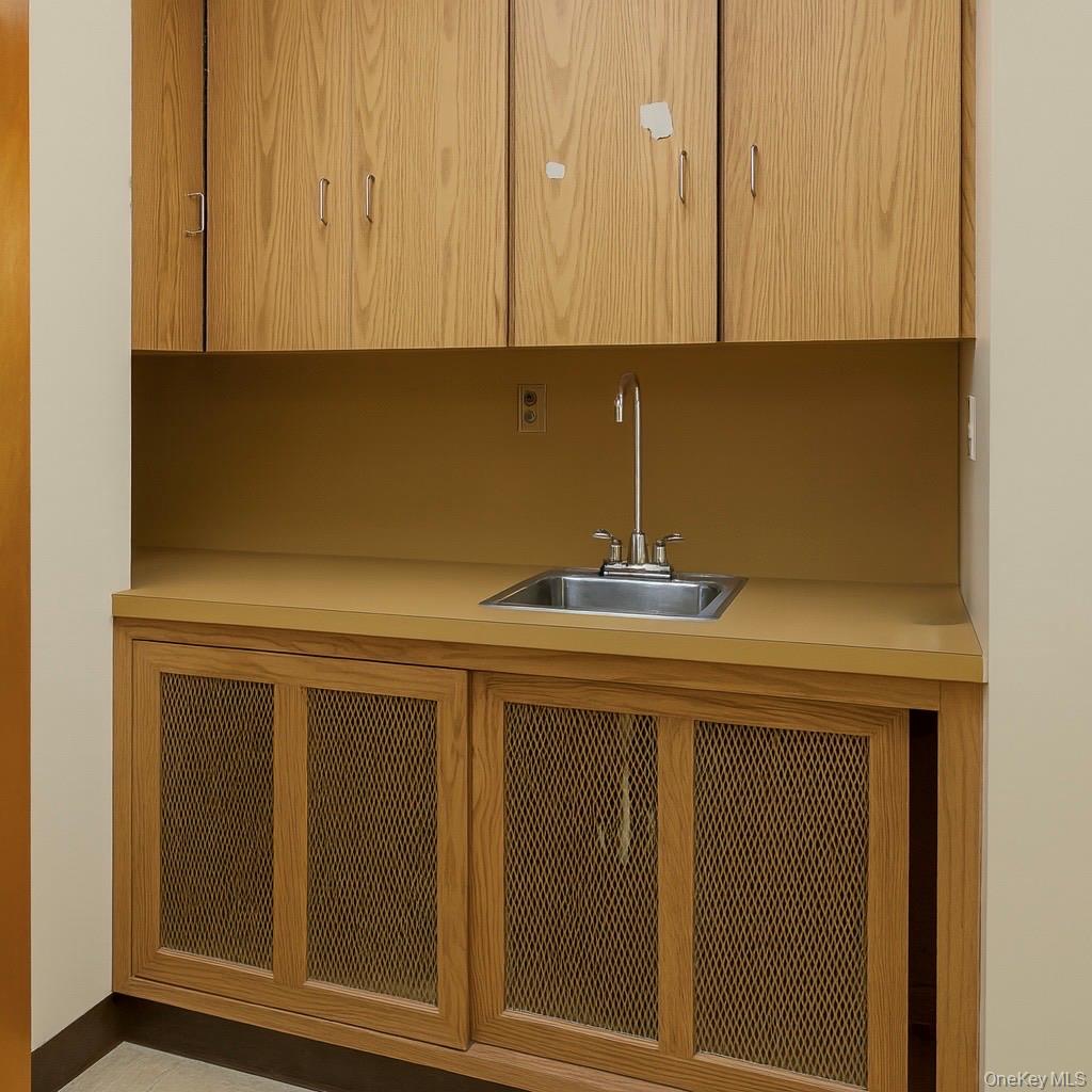 #10 photo, 111 Sullivan Avenue, Ferndale , NY 12734