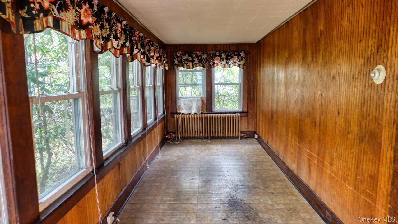 #19 photo, 64 Ketewamoke Avenue, Babylon , NY 11702