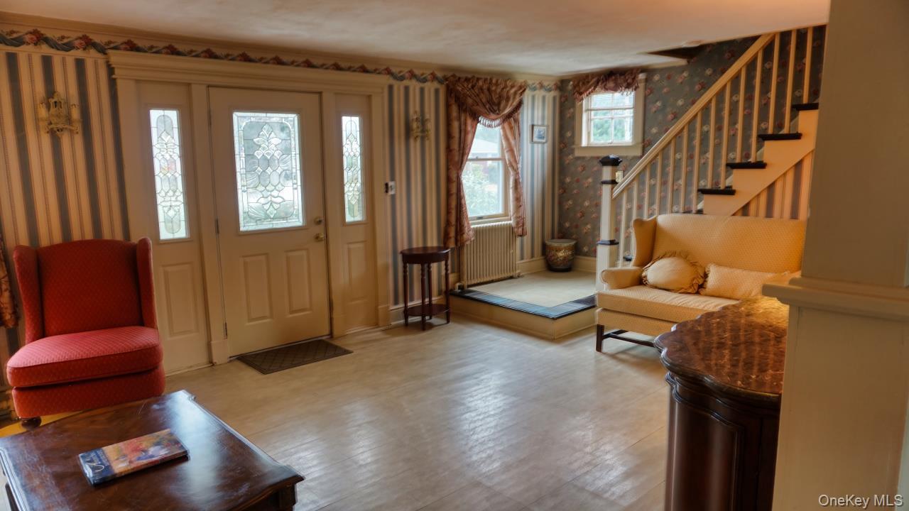 #9 photo, 64 Ketewamoke Avenue, Babylon , NY 11702