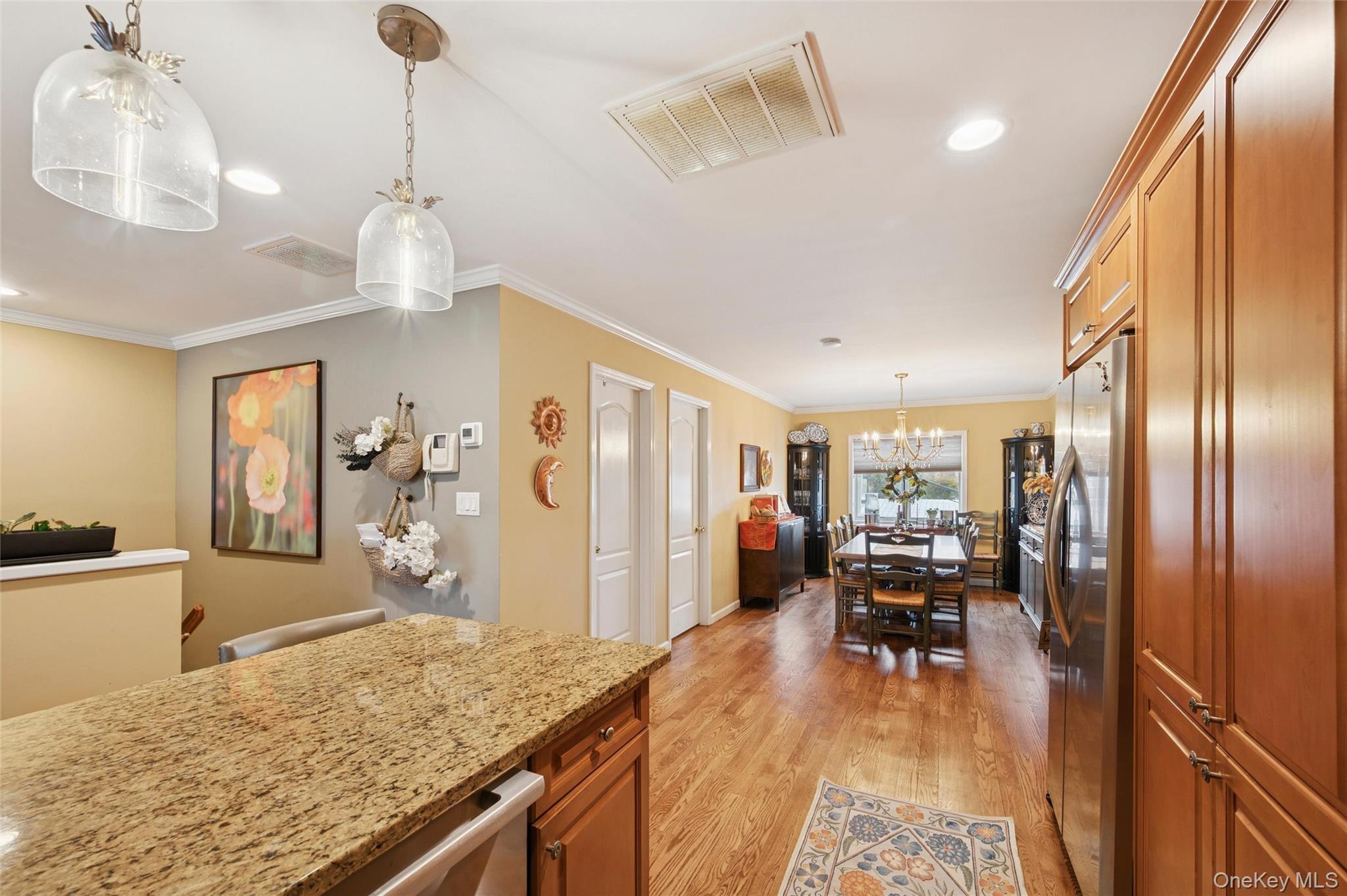 #11 photo, 157 Monroe Boulevard, Нассау ‖ Long Beach , NY 11561