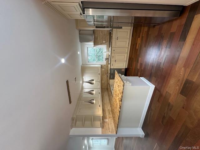 #11 photo, 26 Radio Avenue, 東長島 Miller Place , NY 11764