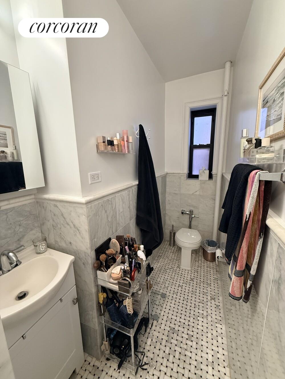 #10 photo, New York City, Chelsea , NY 10011