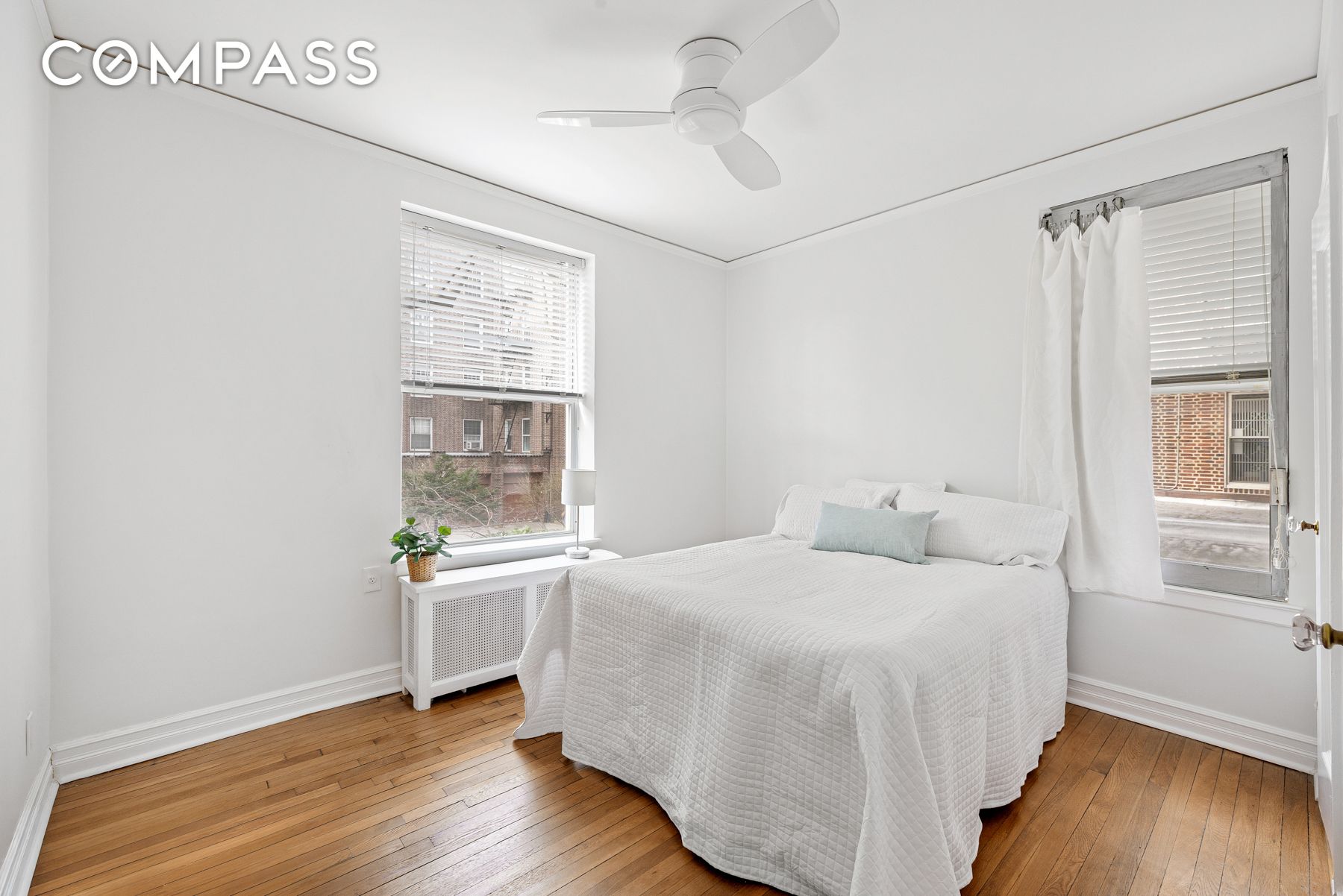 #9 photo, 37-52 85th Street, كوينز Jackson Heights , NY 11372