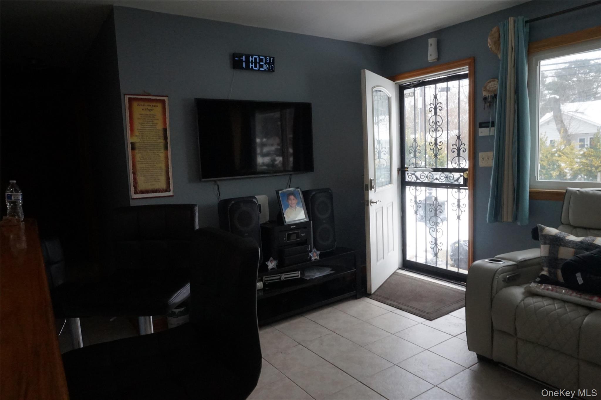 #3 photo, 1678 N Thompson Divide, Саффолк ‖ Bay Shore , NY 11706