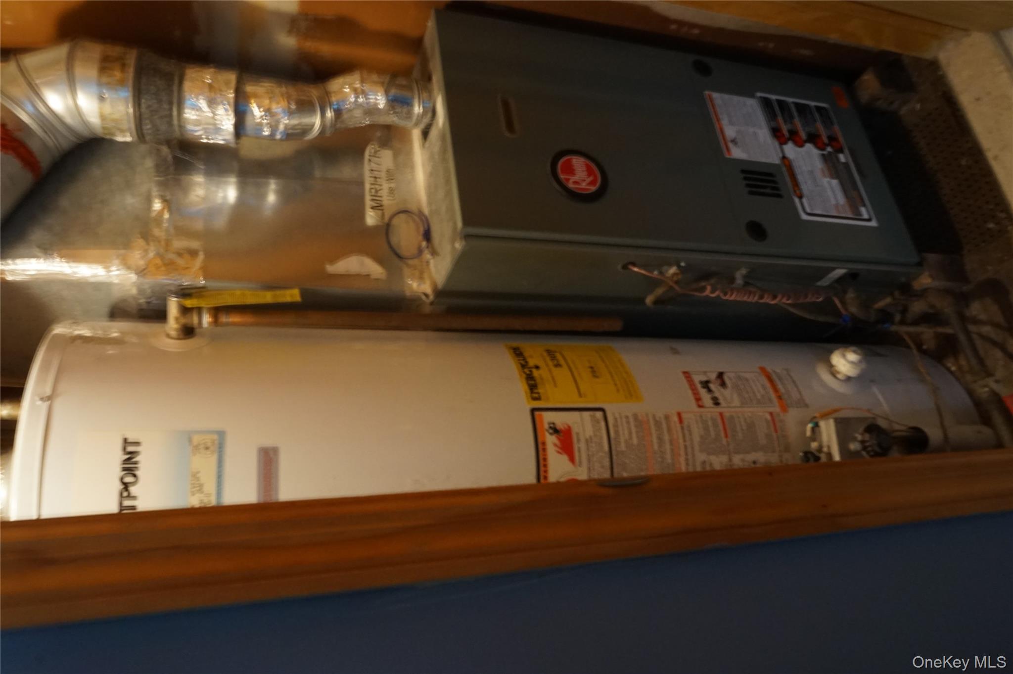 #9 photo, 1678 N Thompson Divide, Саффолк ‖ Bay Shore , NY 11706